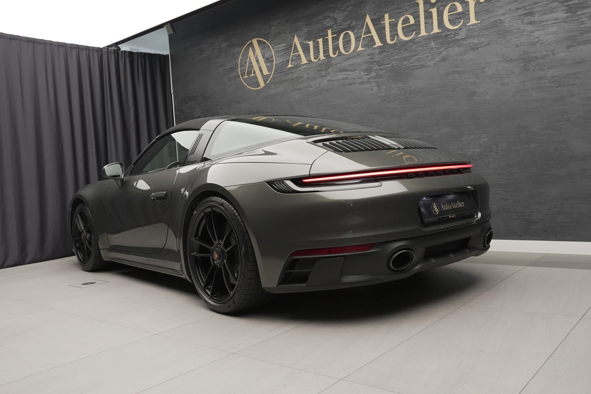 PORSCHE 911 Targa 4 GTS PDK-image-10