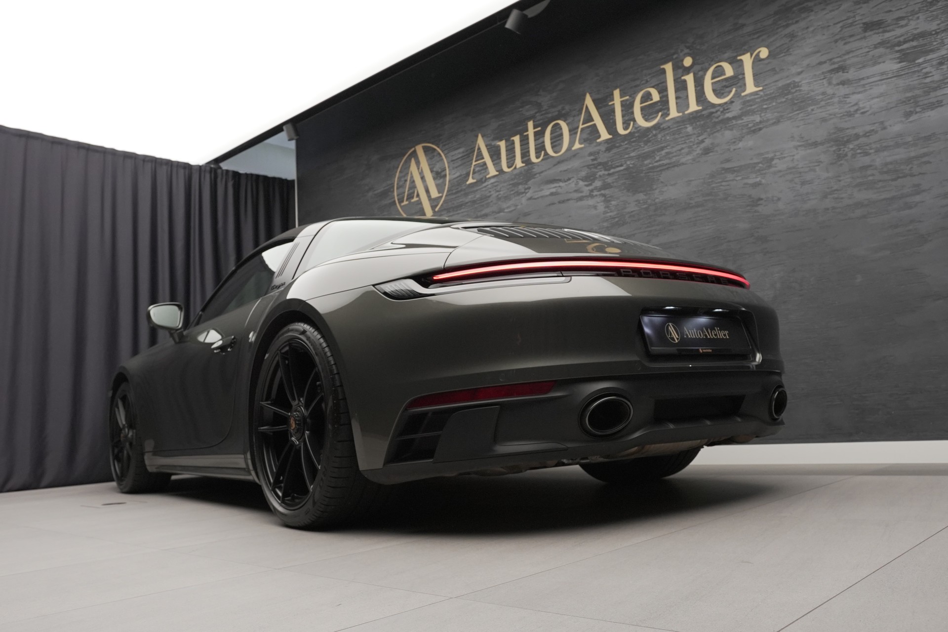 PORSCHE 911 Targa 4 GTS PDK-image-11