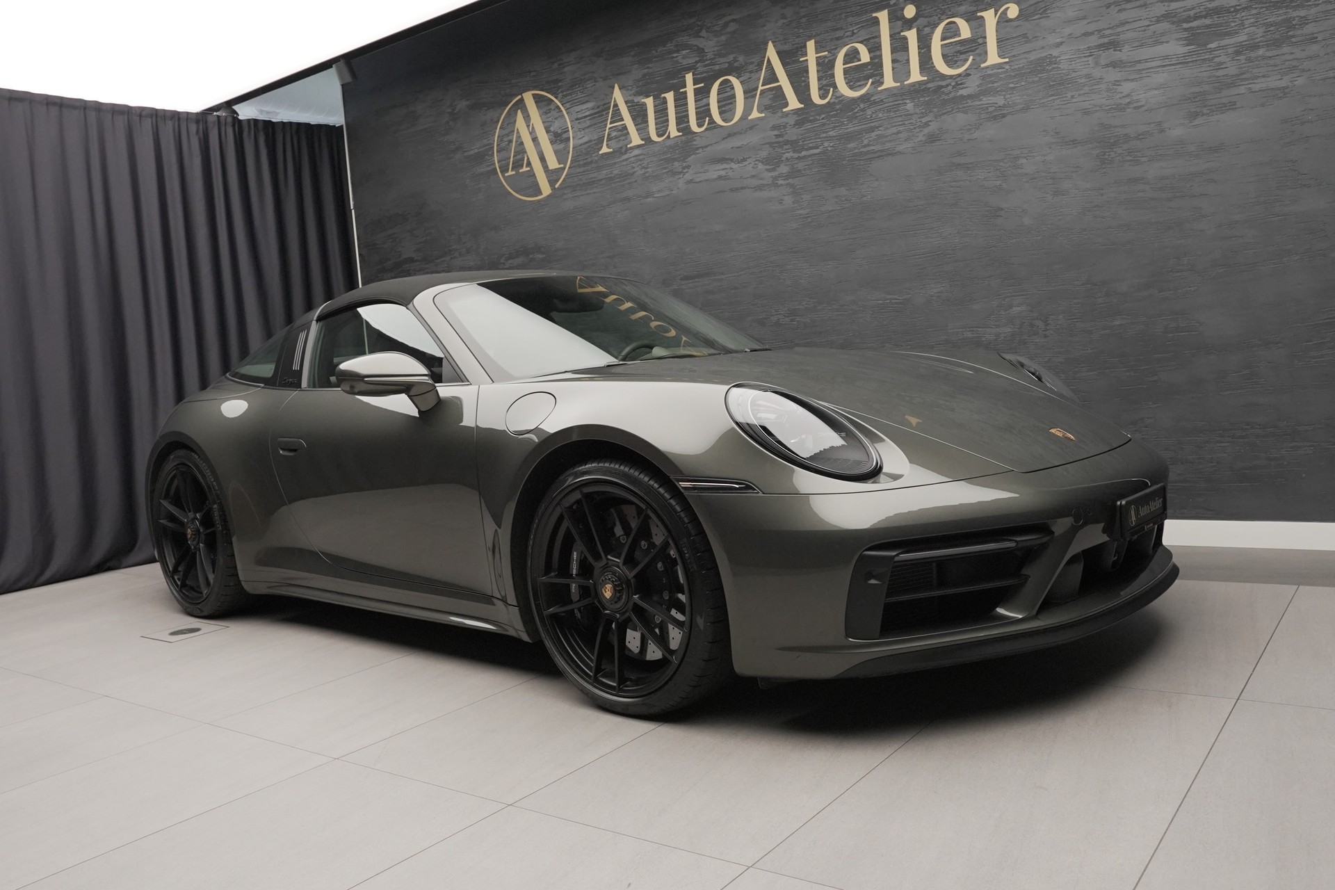 PORSCHE 911 Targa 4 GTS PDK-image-3