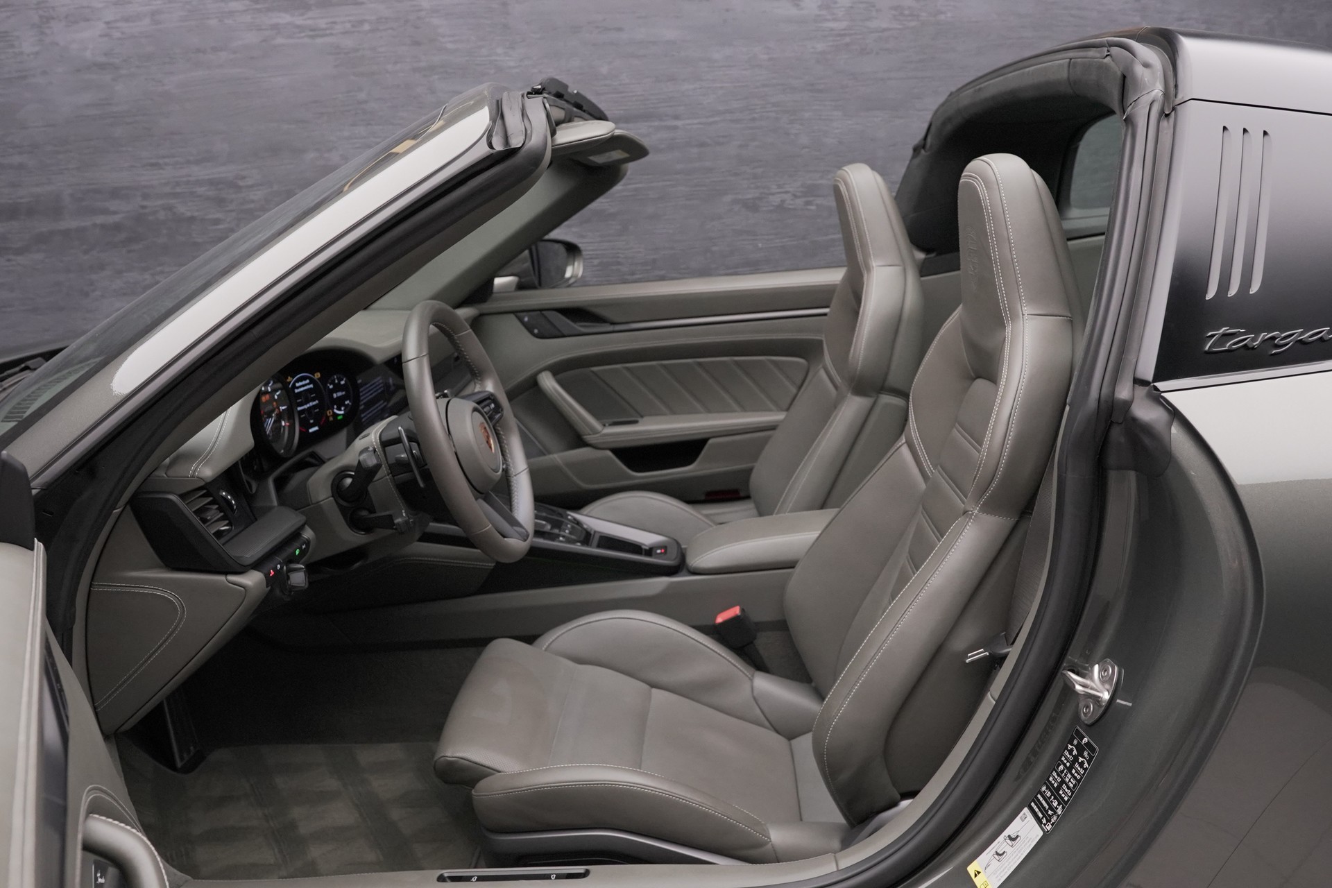 PORSCHE 911 Targa 4 GTS PDK-image-15