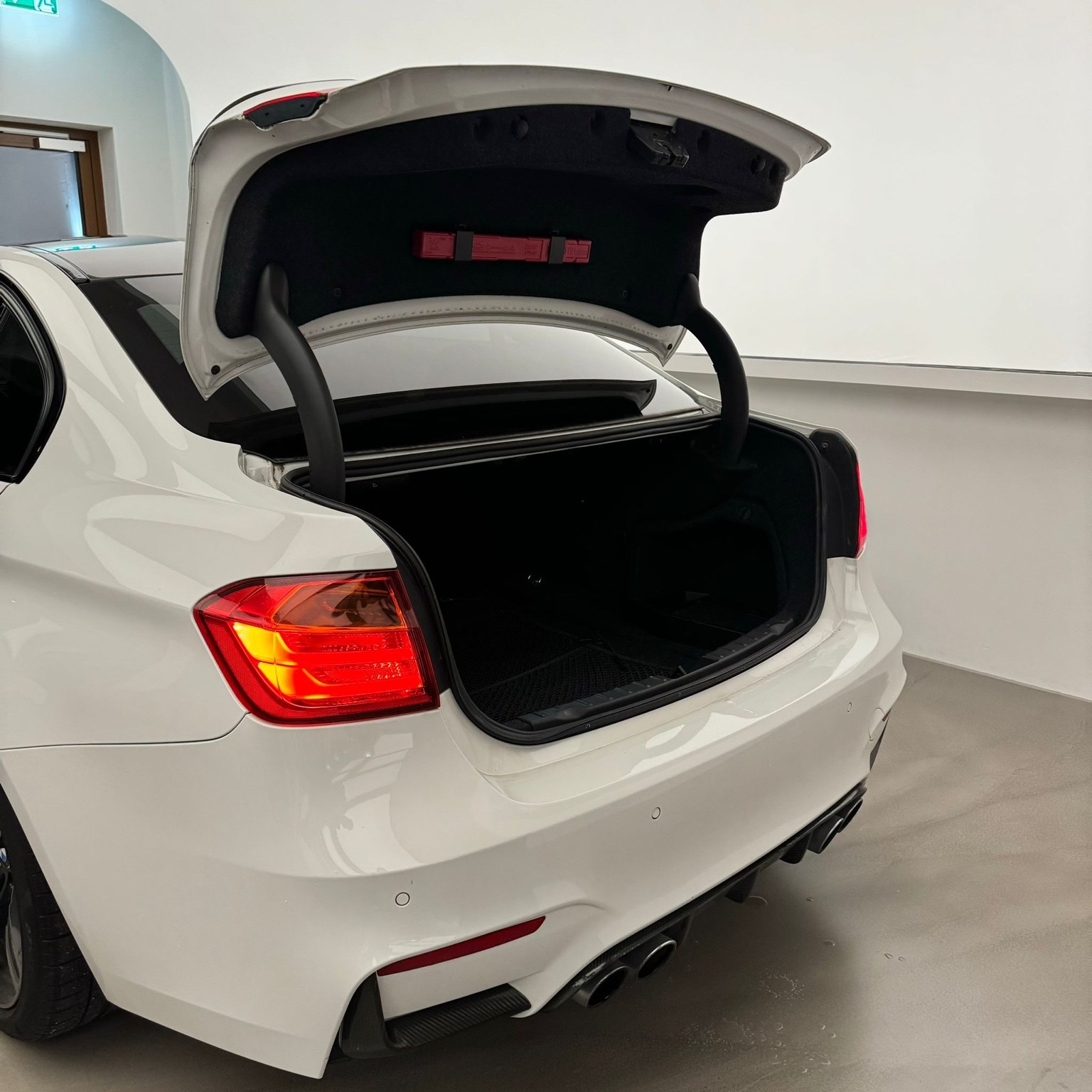 BMW M3 Drivelogic-image-4