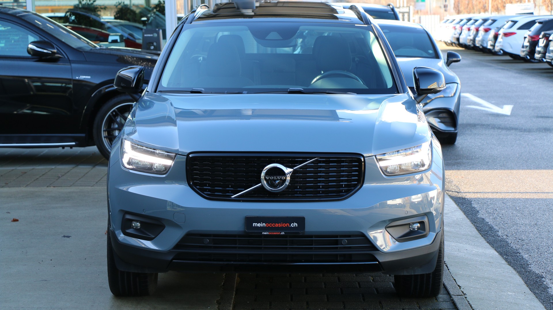 VOLVO XC40 T5 TwE R-Design Expr-image-7