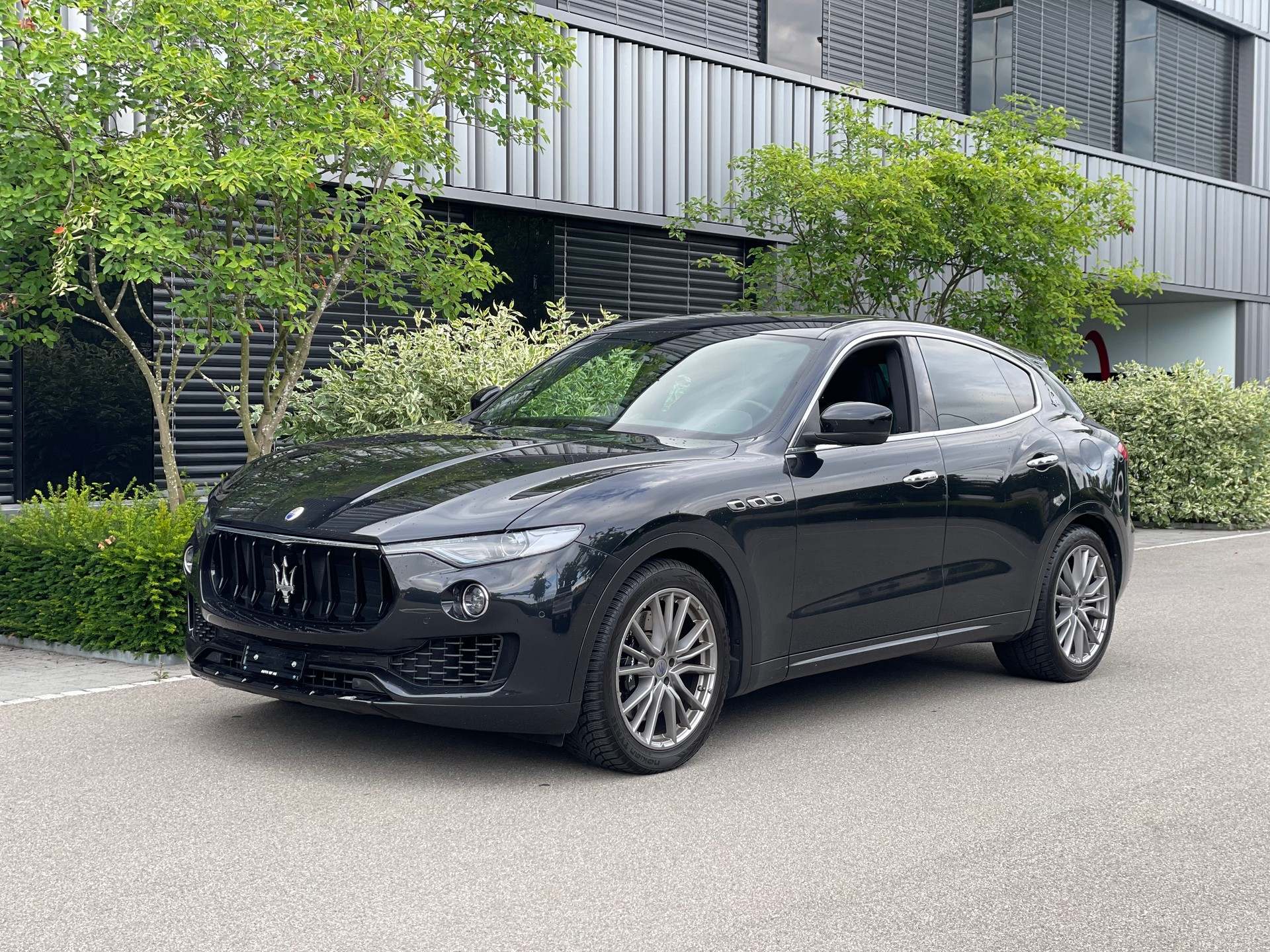 MASERATI Levante S 3.0 V6 Automatica-image-0