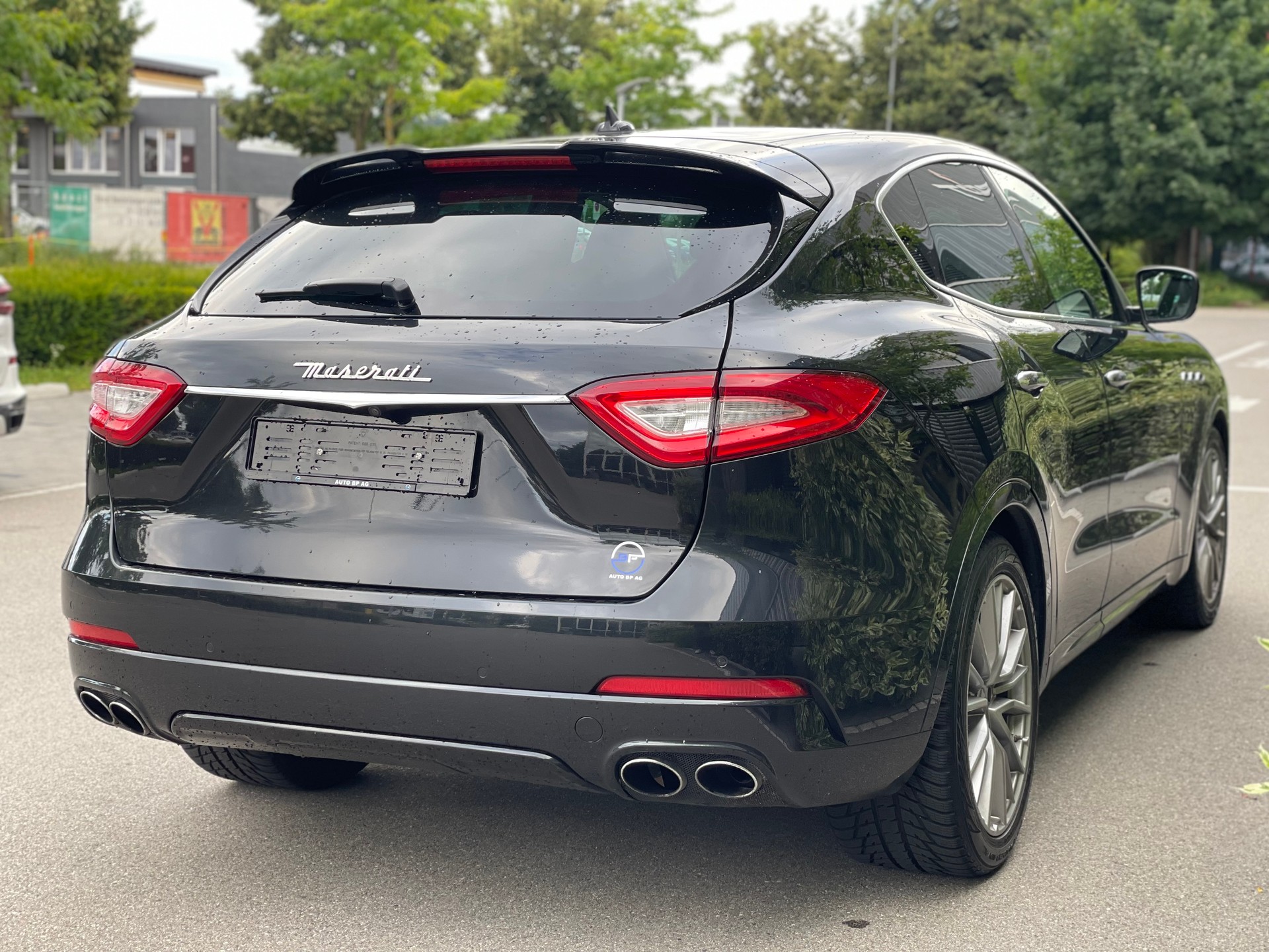 MASERATI Levante S 3.0 V6 Automatica-image-4