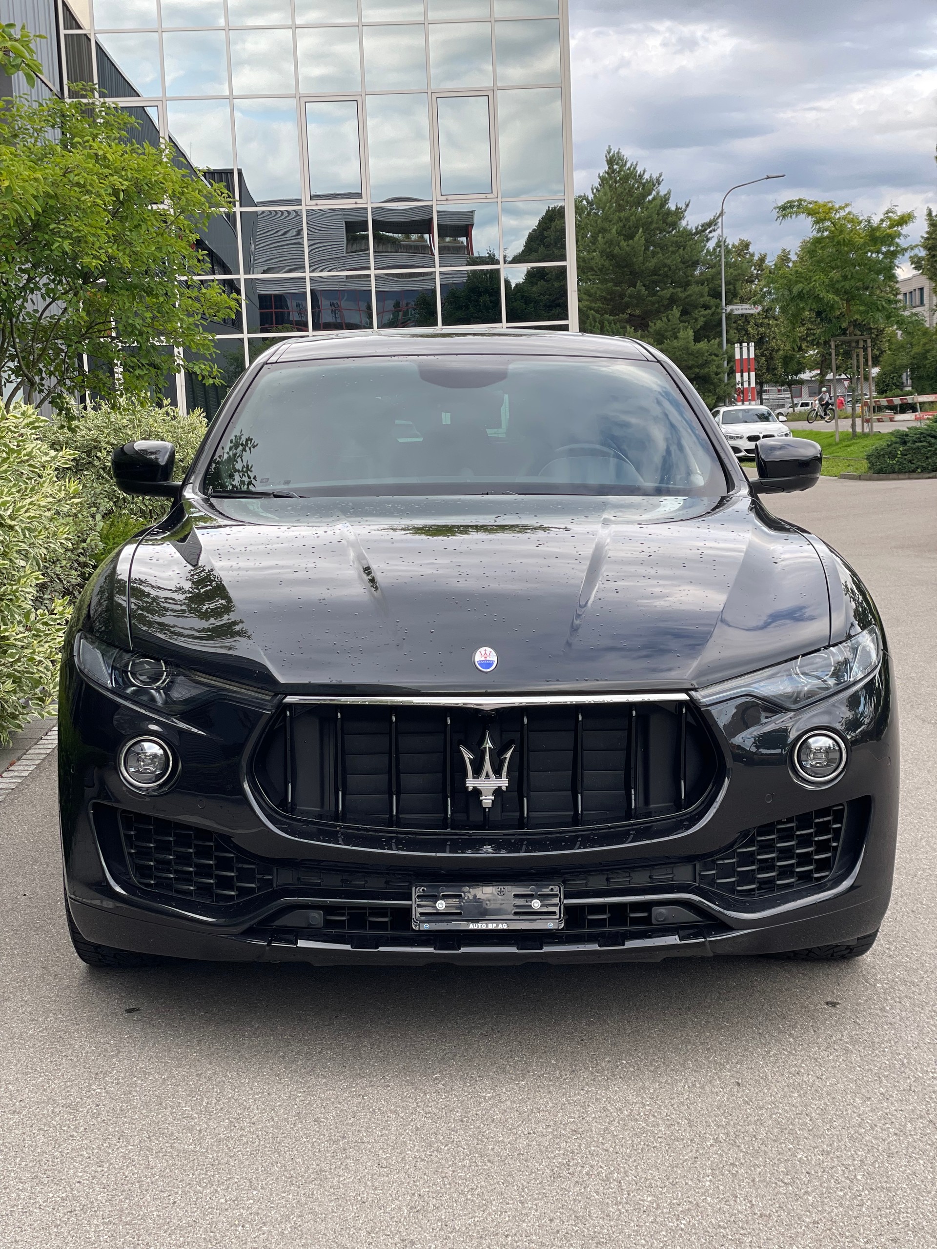 MASERATI Levante S 3.0 V6 Automatica-image-1