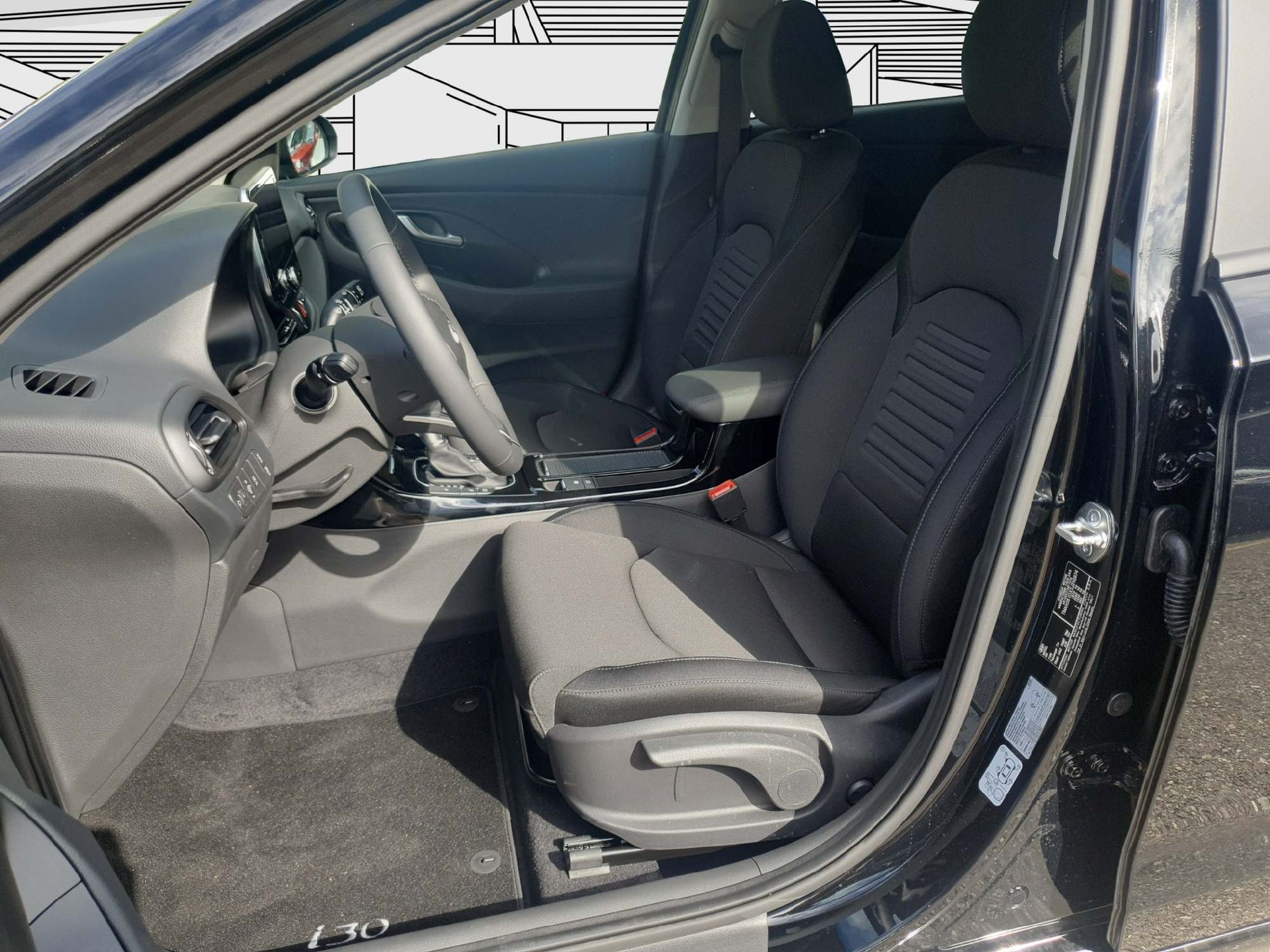 HYUNDAI i30 1.5 T-GDi Amplia Auto.-image-10