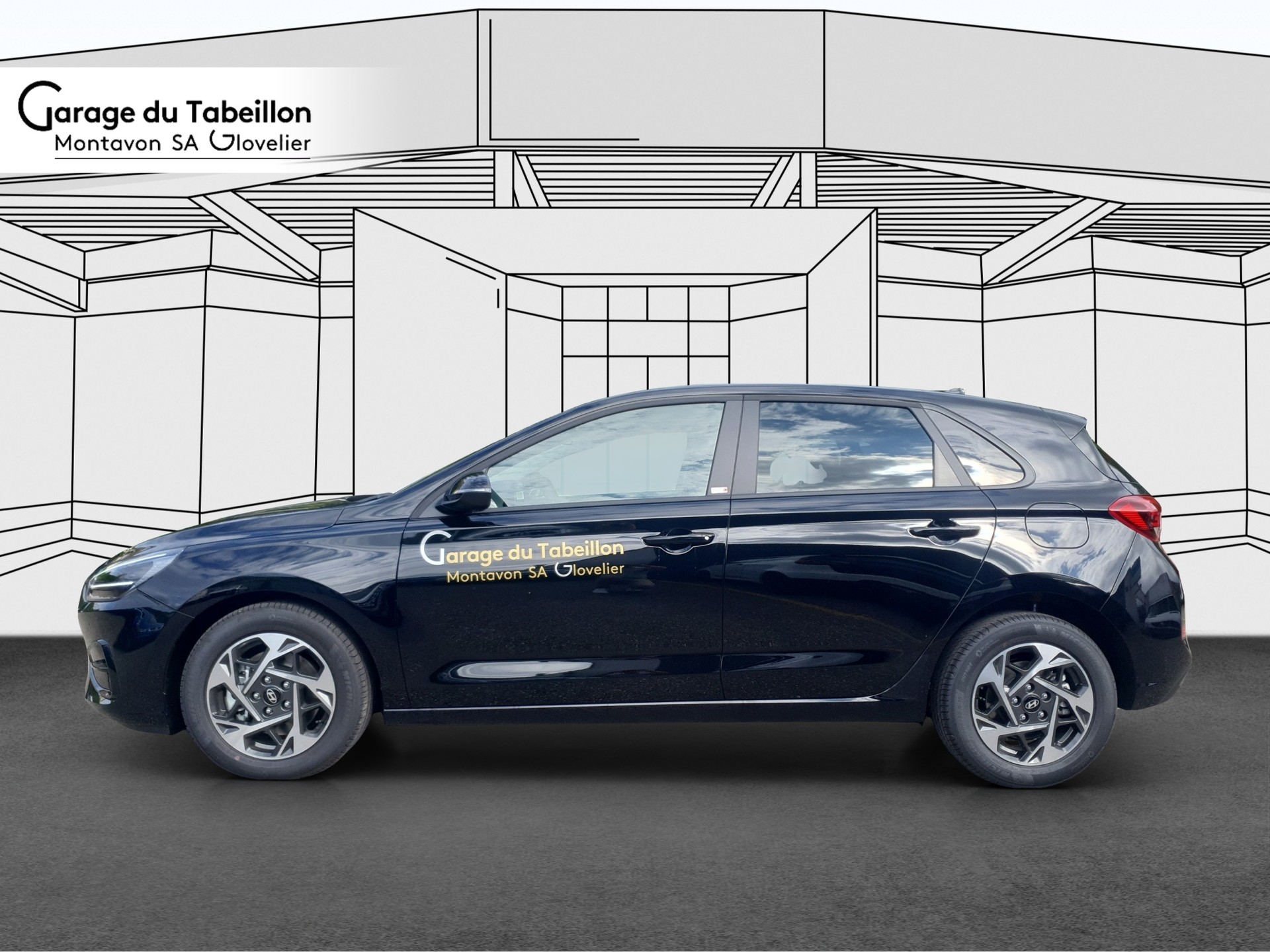 HYUNDAI i30 1.5 T-GDi Amplia Auto.-image-1
