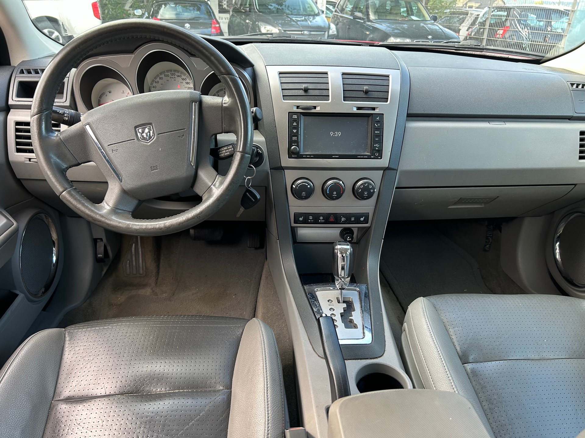 DODGE Avenger 2.7 V6 SXT Automatic-image-6