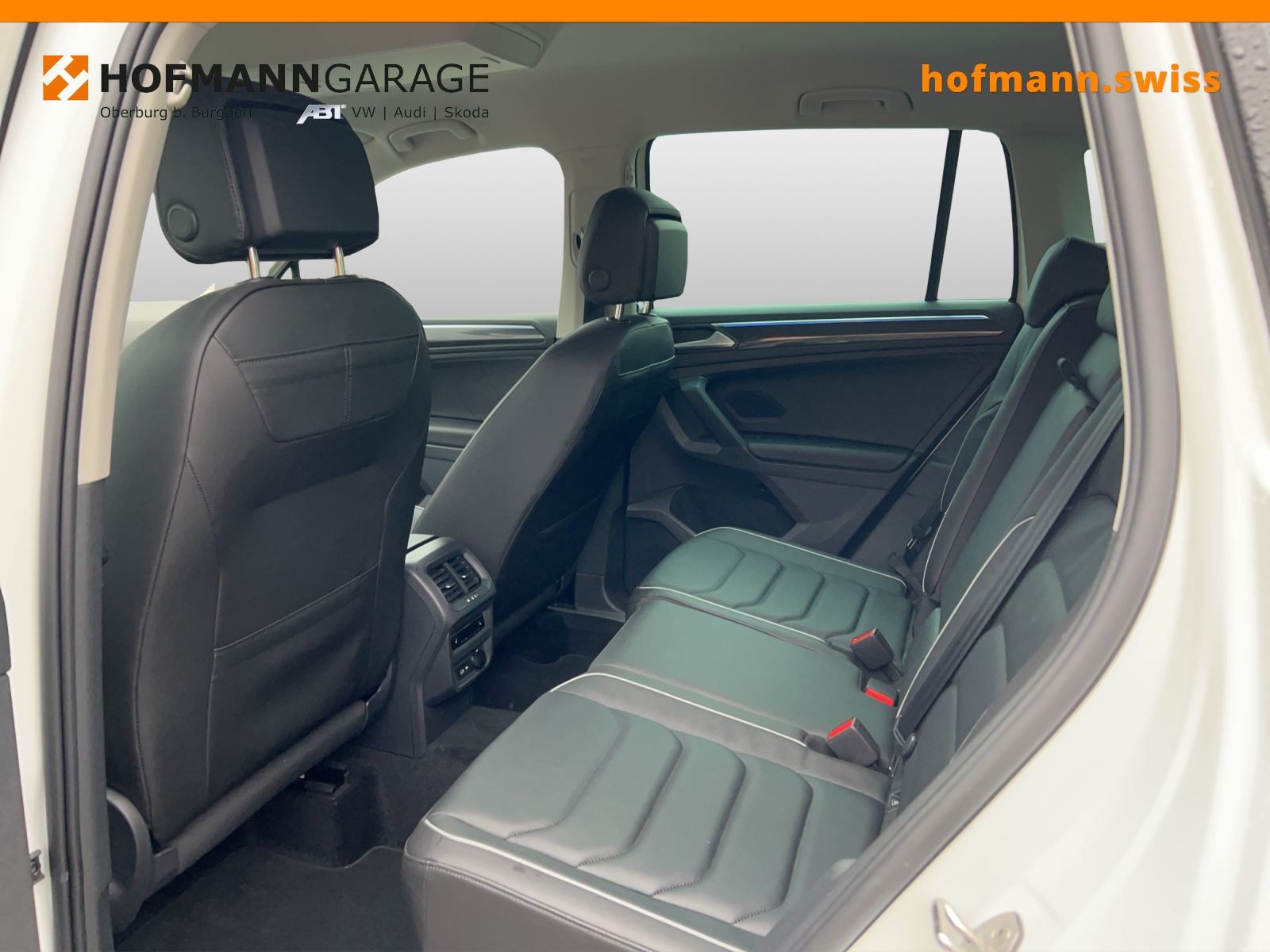 VW Tiguan 2.0 TDI SCR Elegance 4Motion DSG-image-9
