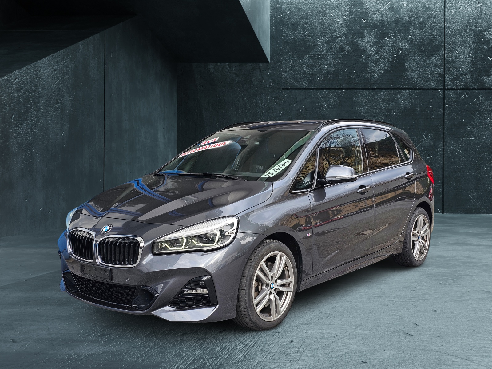 BMW 225i xDrive Active Tourer Steptronic M Sport-showroom-element-1