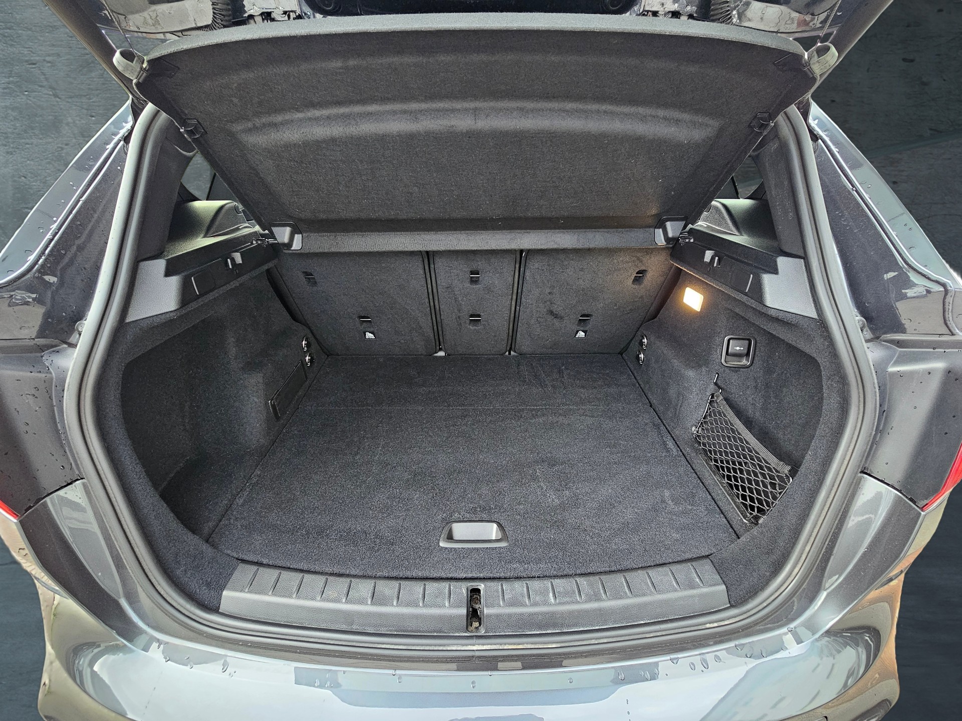 BMW 225i xDrive Active Tourer Steptronic M Sport-image-17