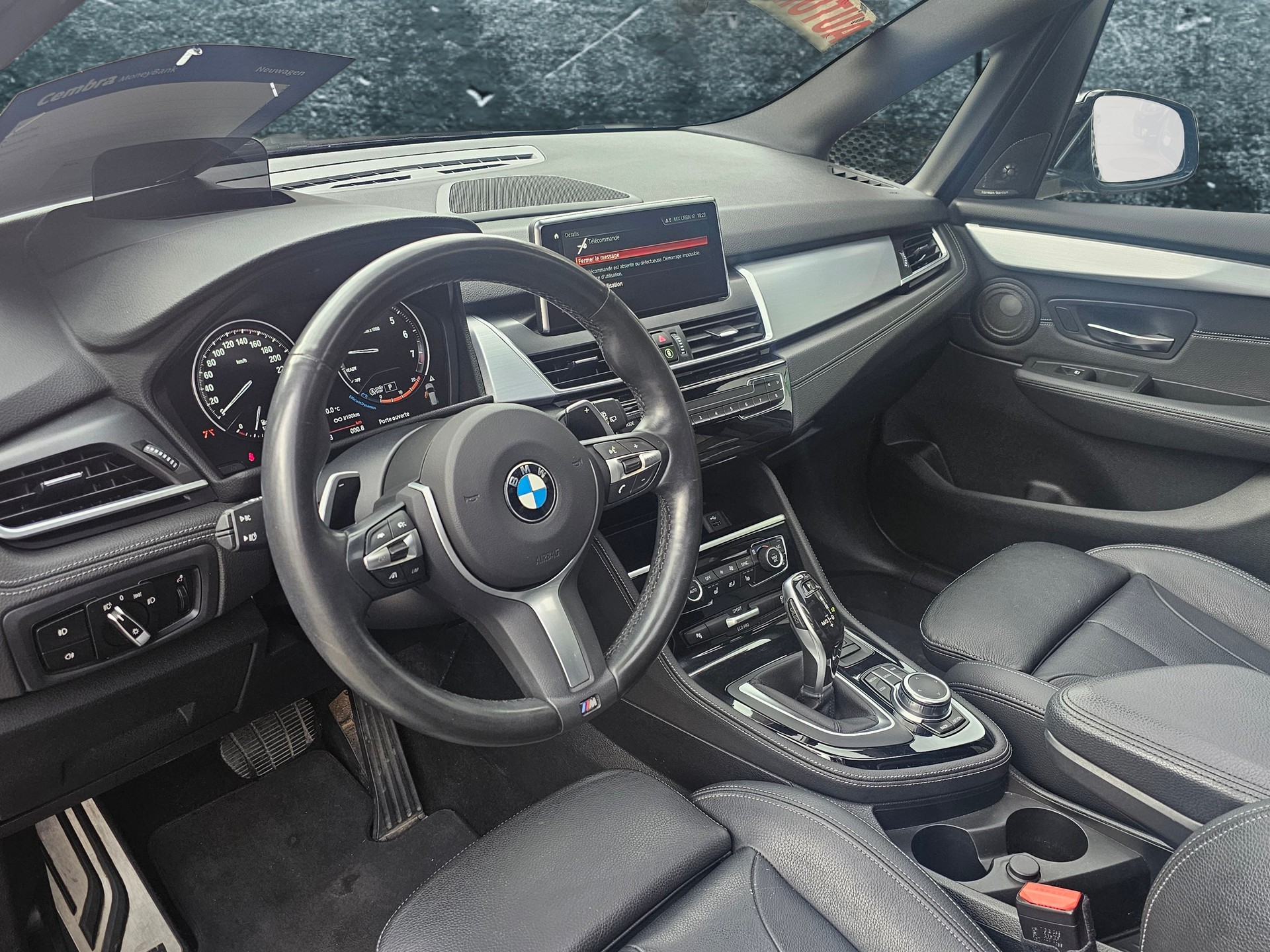 BMW 225i xDrive Active Tourer Steptronic M Sport-image-12