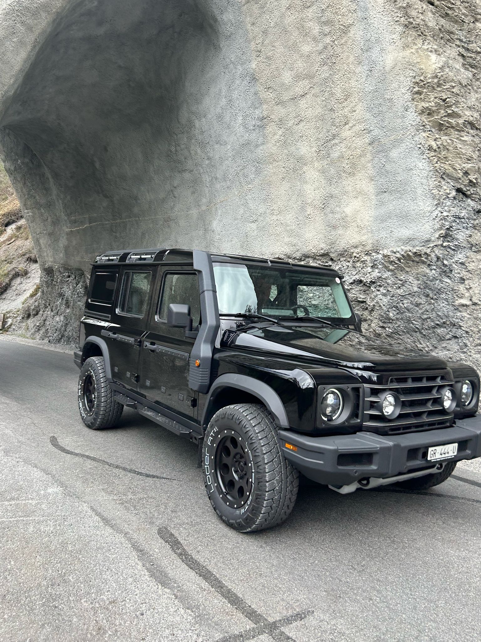 INEOS Grenadier Utility Wagon 3.0 Twin Turbo Diesel