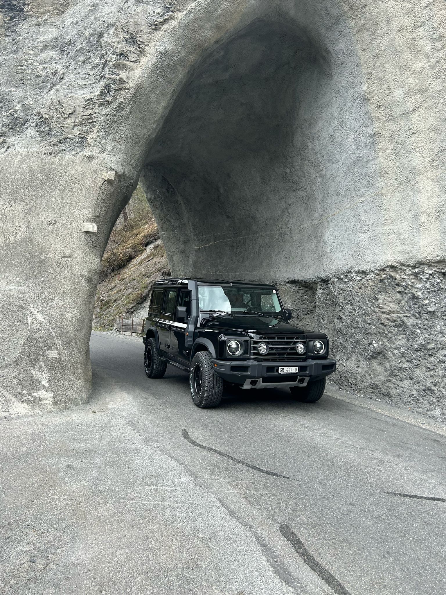 INEOS Grenadier Utility Wagon 3.0 Twin Turbo Diesel-image-22