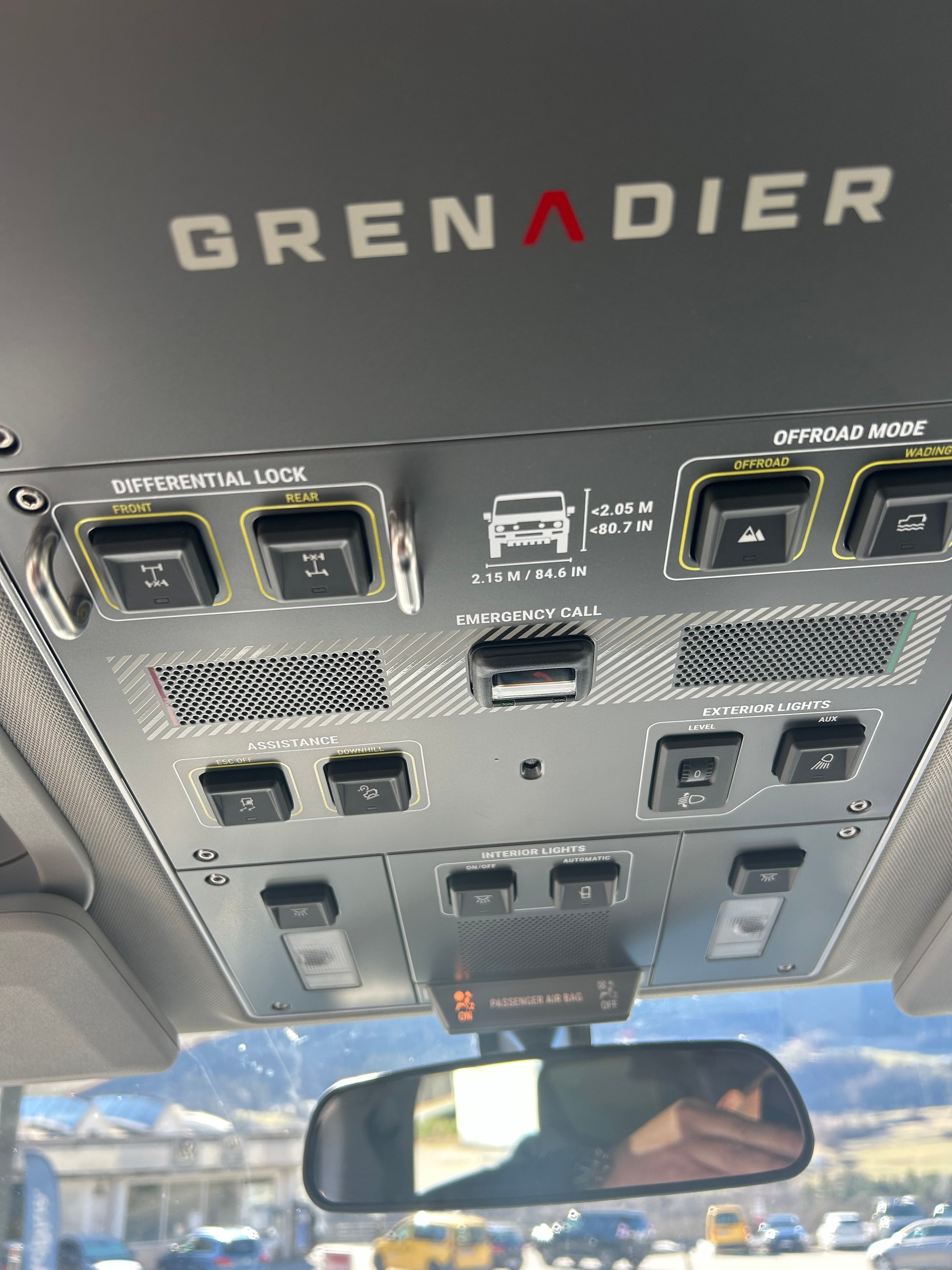 INEOS Grenadier Utility Wagon 3.0 Twin Turbo Diesel-image-8