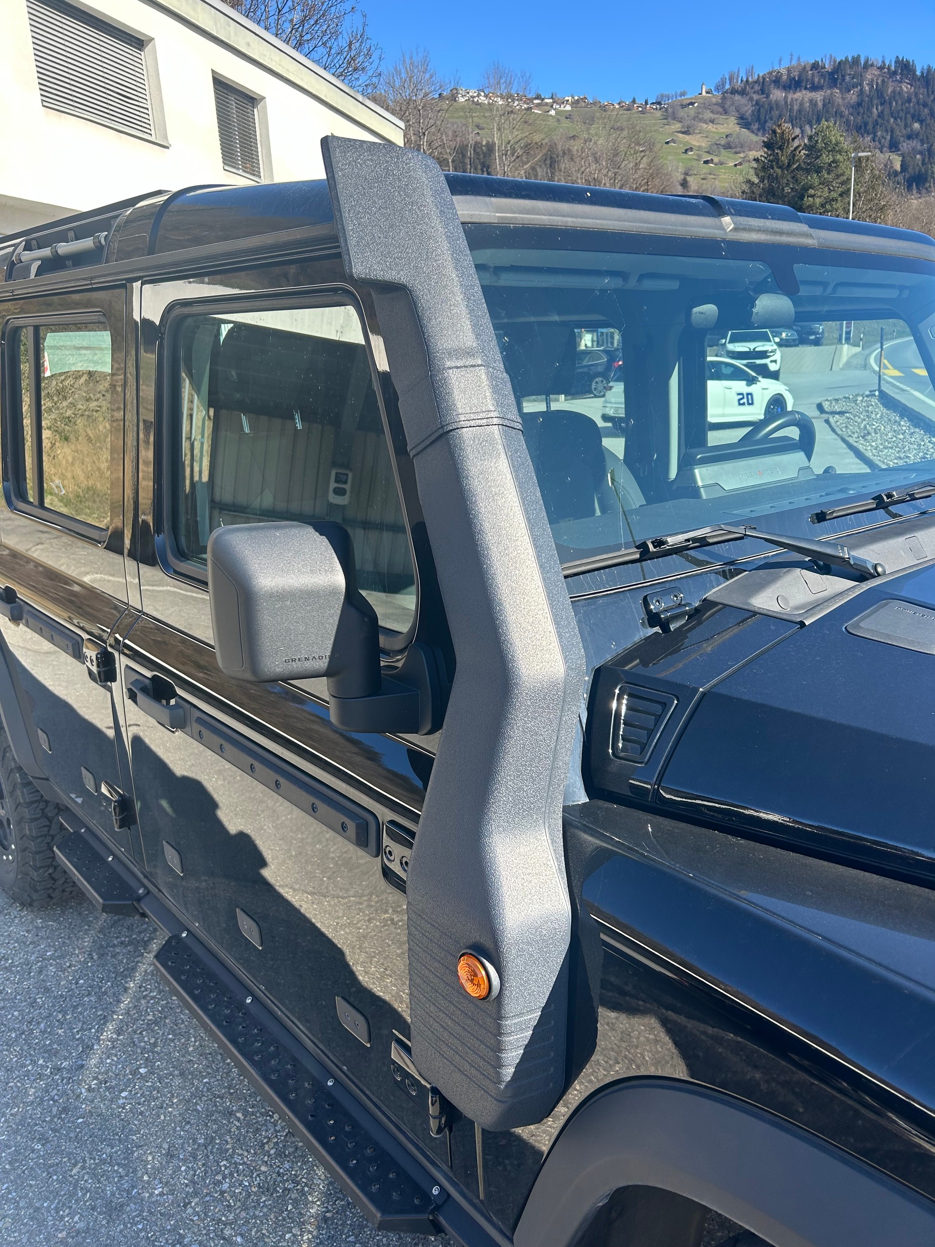 INEOS Grenadier Utility Wagon 3.0 Twin Turbo Diesel-image-15