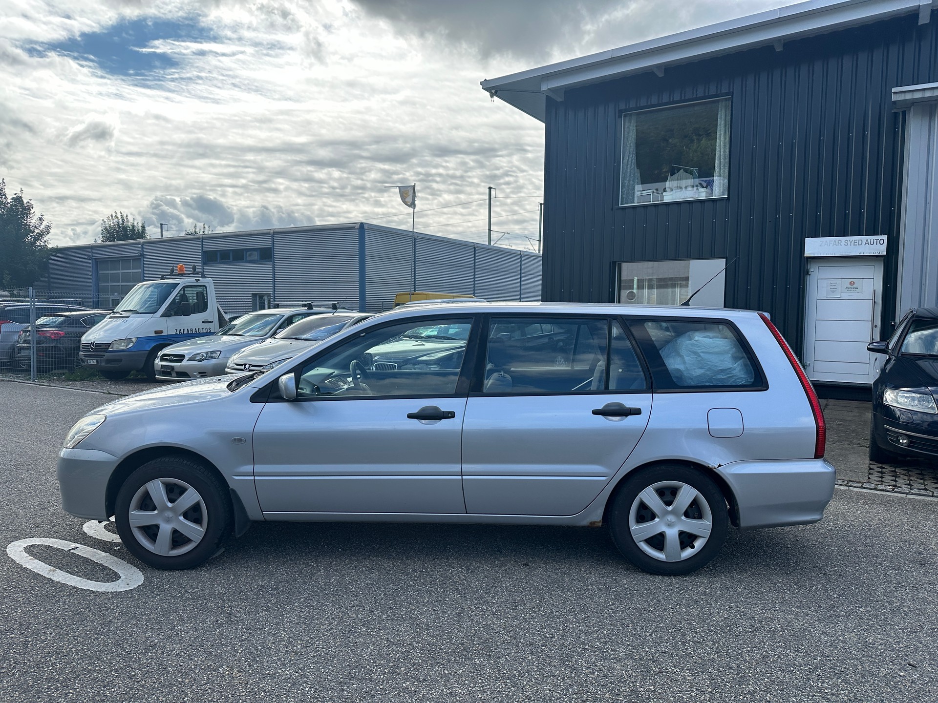 MITSUBISHI Lancer 1.6 ** Frisch Ab MFK ** Läuft Einwandfrei**-image-6