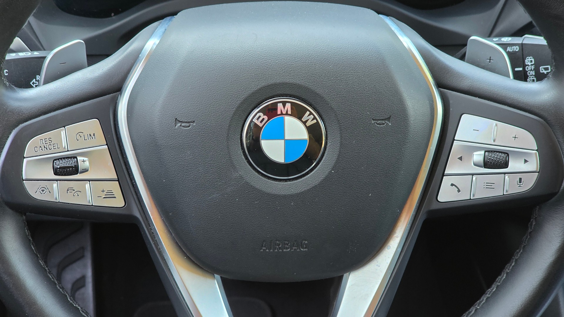 BMW X3 xDrive 30i Luxury Line Steptronic-image-17