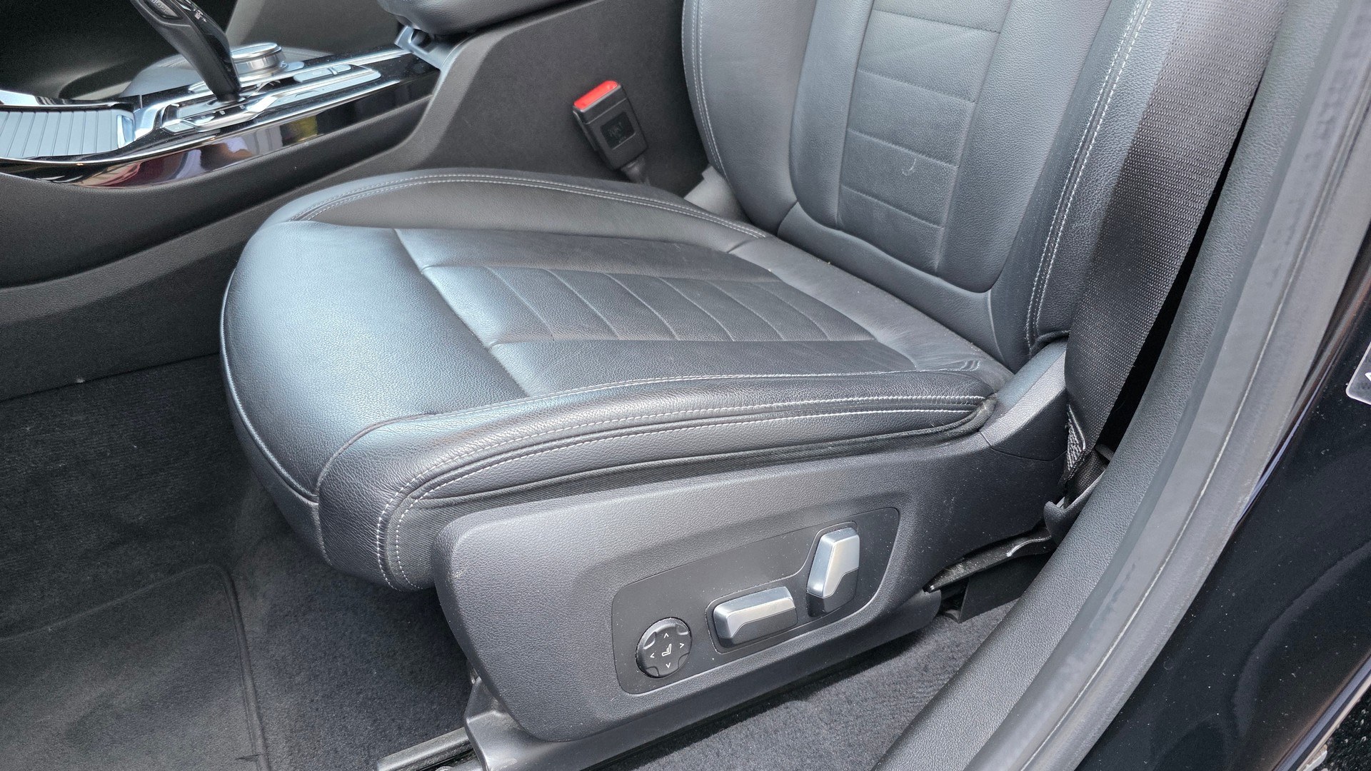 BMW X3 xDrive 30i Luxury Line Steptronic-image-13