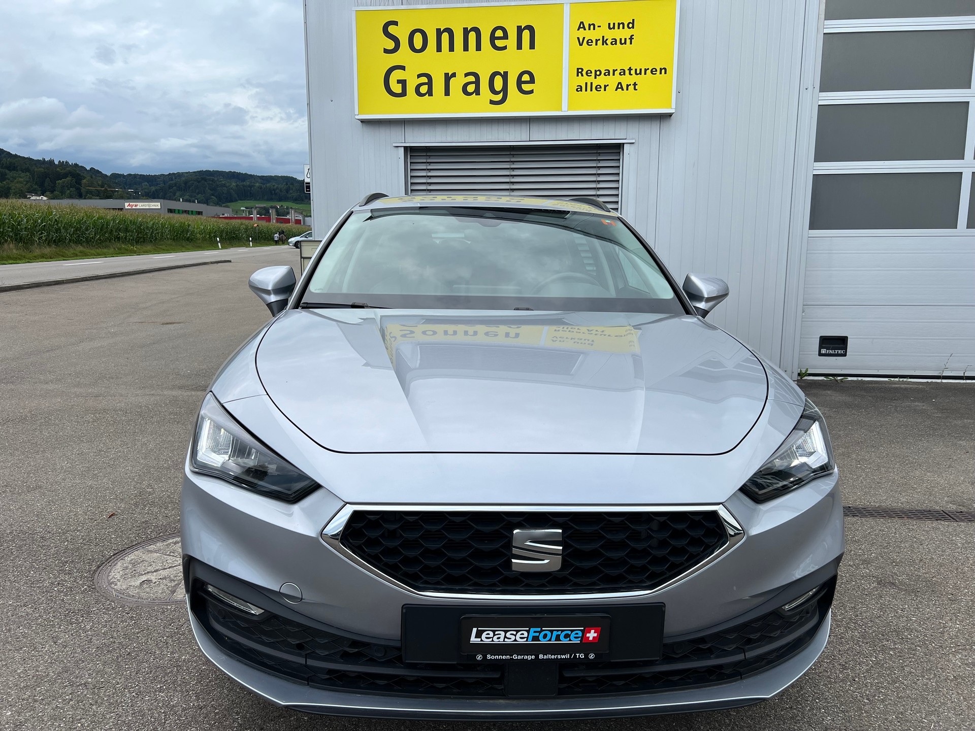 SEAT Leon ST 2.0 TDI EVO DSG Style-image-2