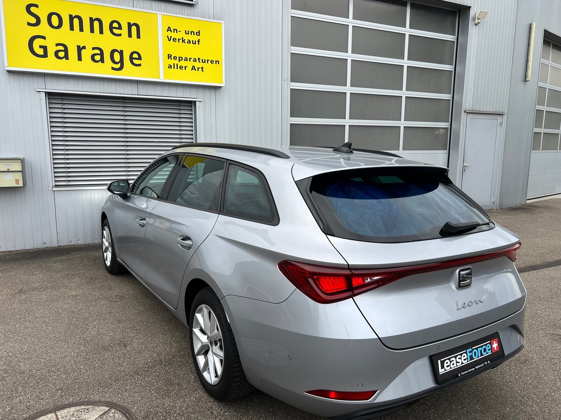 SEAT Leon ST 2.0 TDI EVO DSG Style-image-3