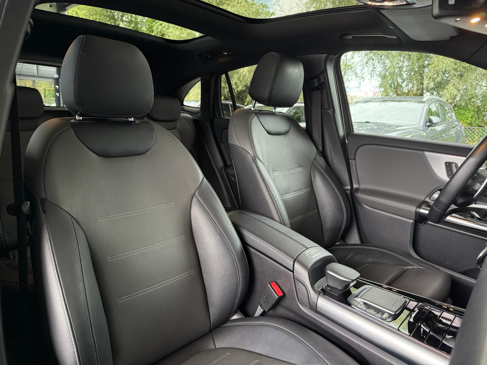MERCEDES-BENZ GLA 35 AMG 4matic-image-7