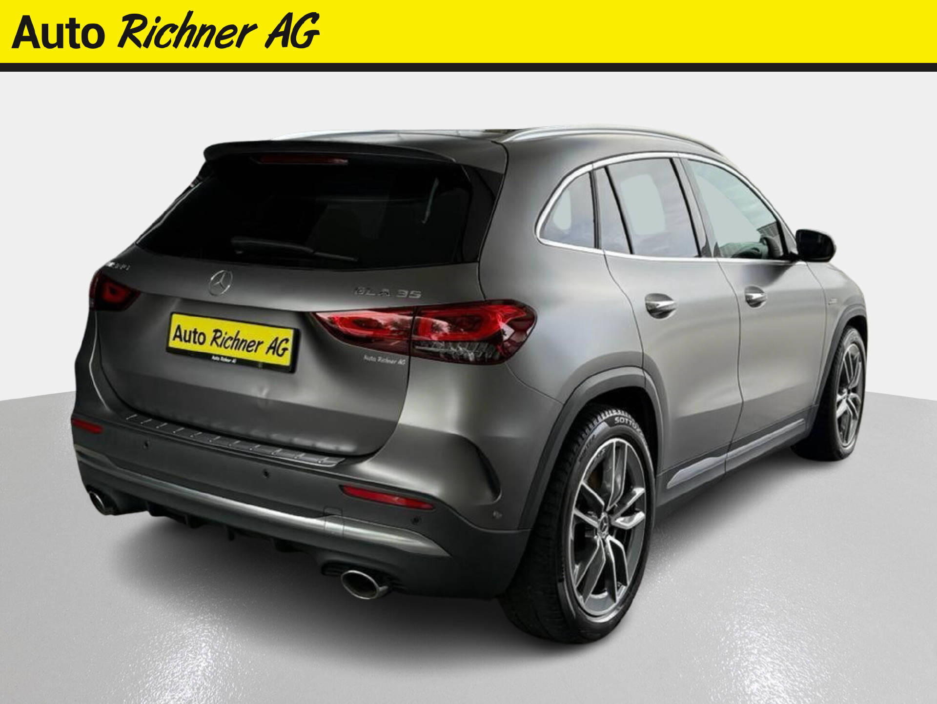 MERCEDES-BENZ GLA 35 AMG 4matic-image-3
