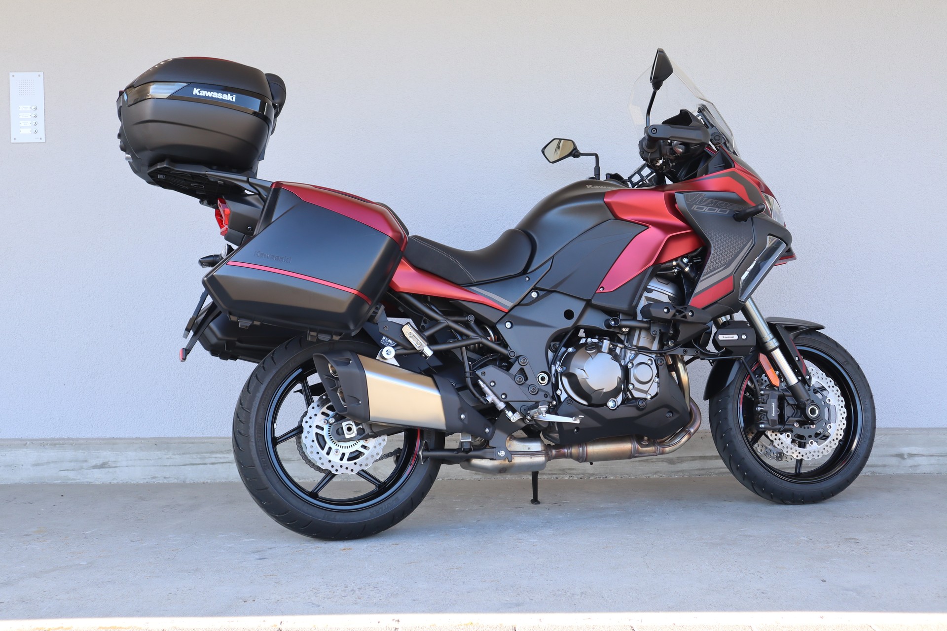KAWASAKI Versys 1000 SE Grand Tourer-showroom-element-2
