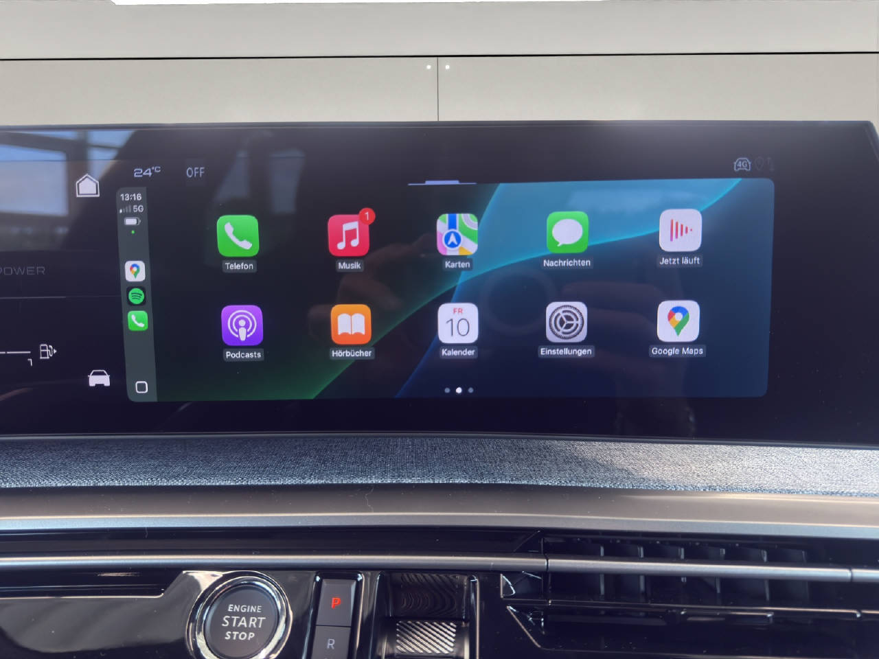 PEUGEOT 3008 1.2 Hybrid 145 PS ALLURE PREMIUM AUTOMAT-image-9