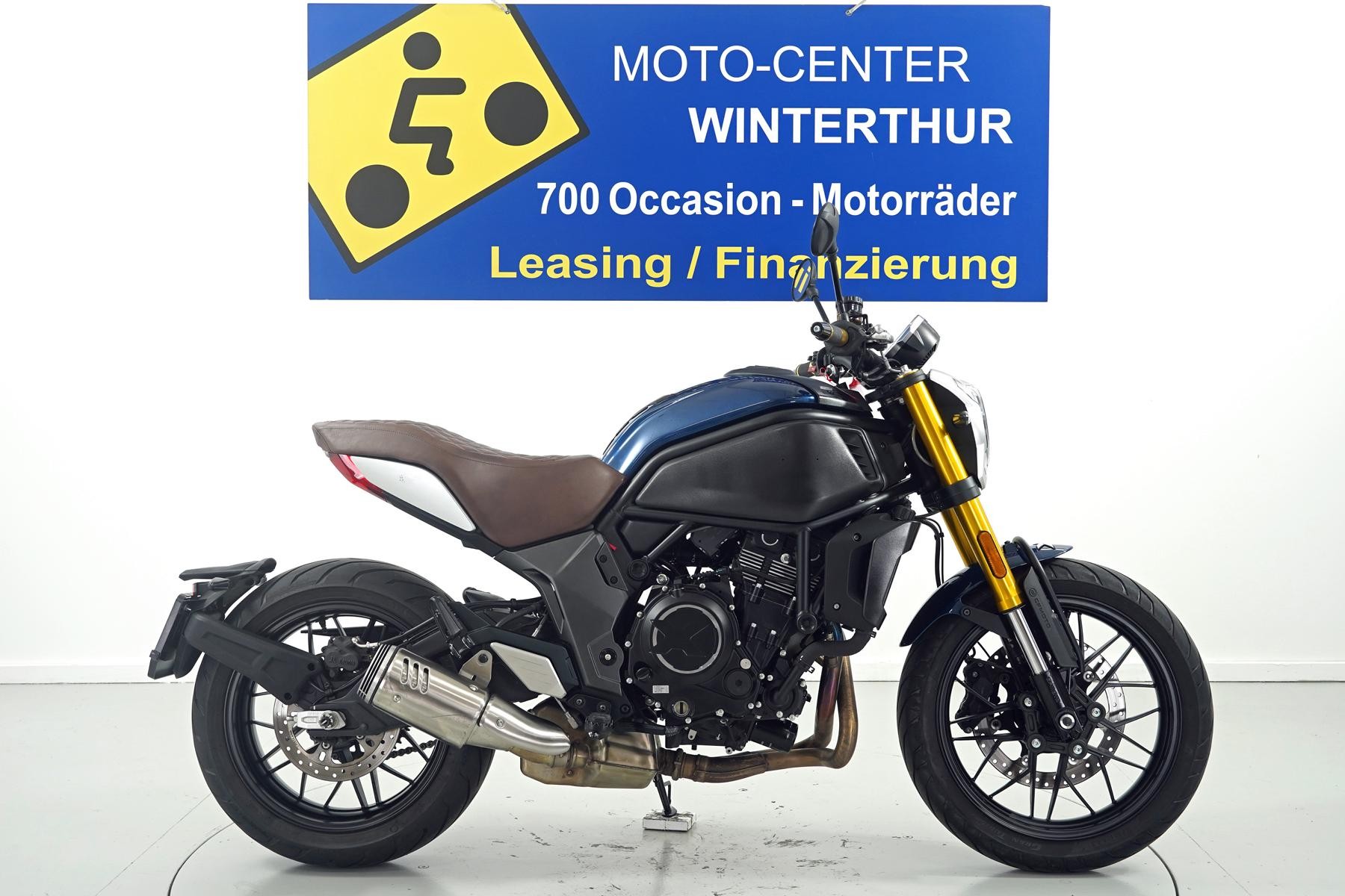 CF MOTO 700 CL-X Sport ABS