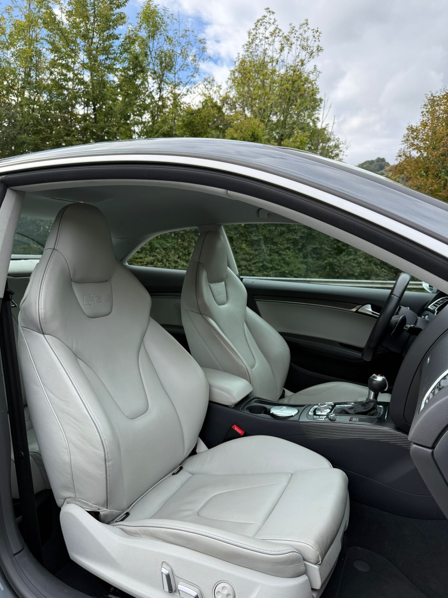 AUDI RS5 Coupé 4.2 FSI quattro S-tronic-image-3