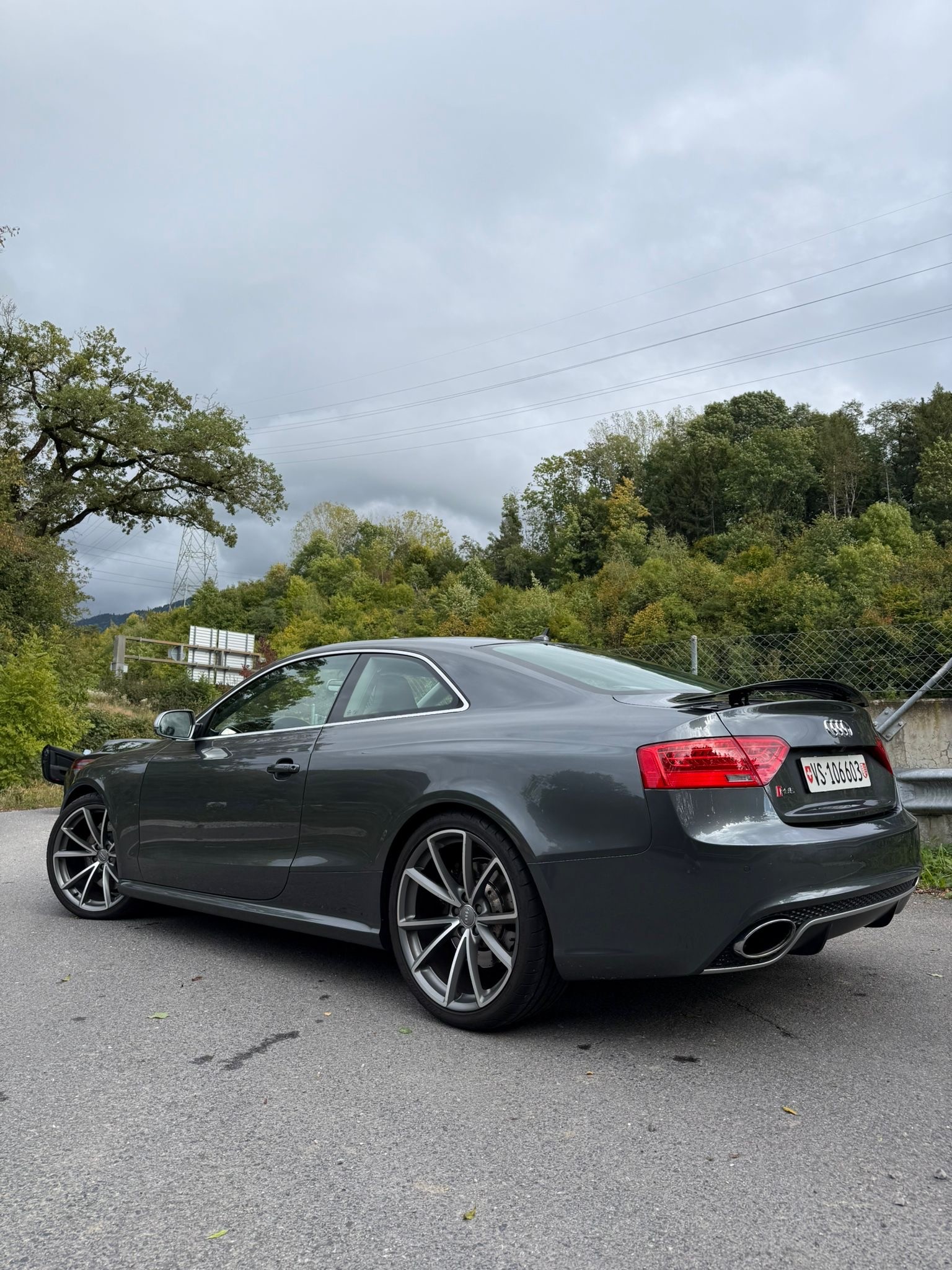 AUDI RS5 Coupé 4.2 FSI quattro S-tronic-image-1
