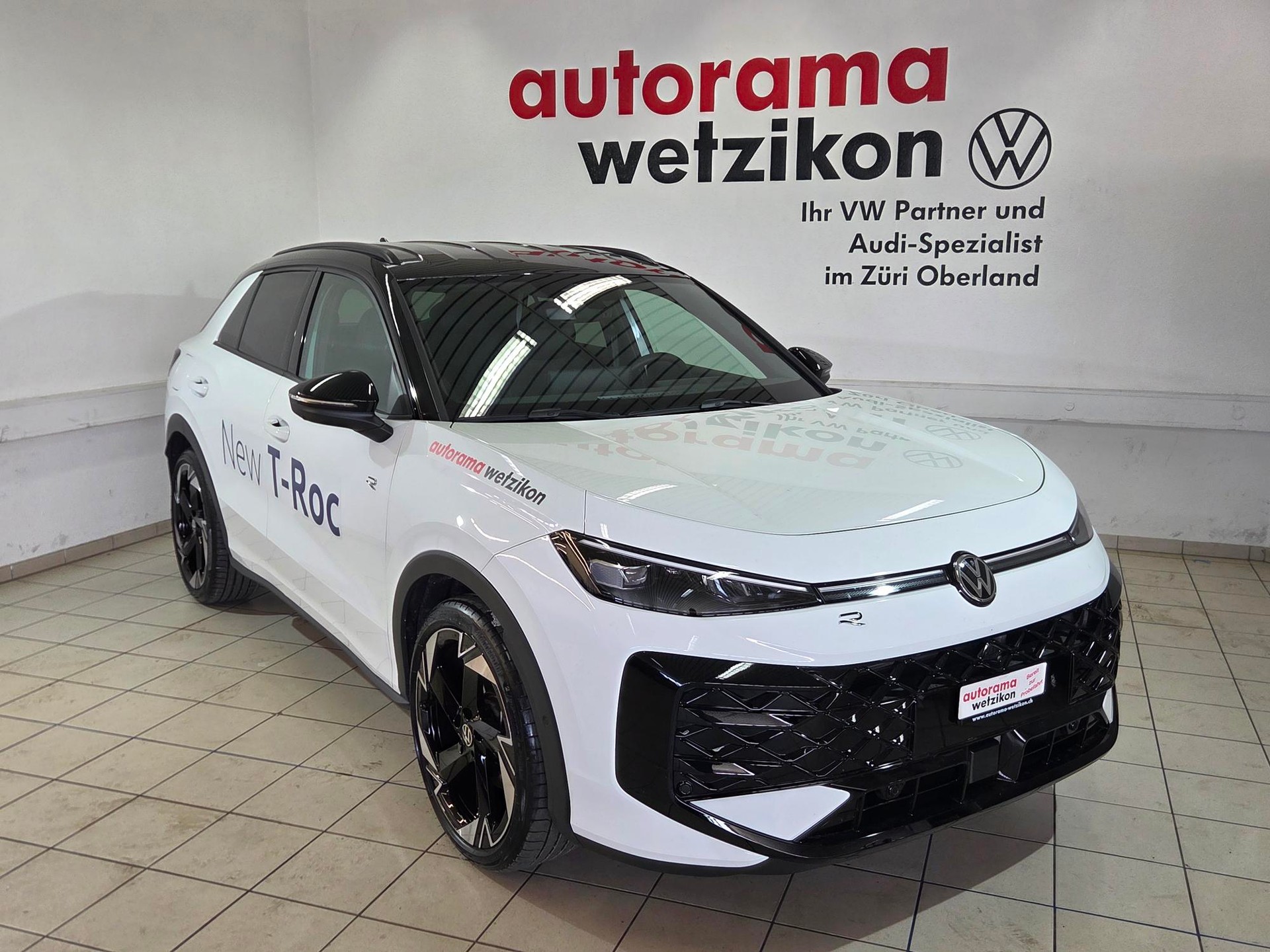 VW T-Roc 1.5 eTSI mHEV R-Line DSG-image-1