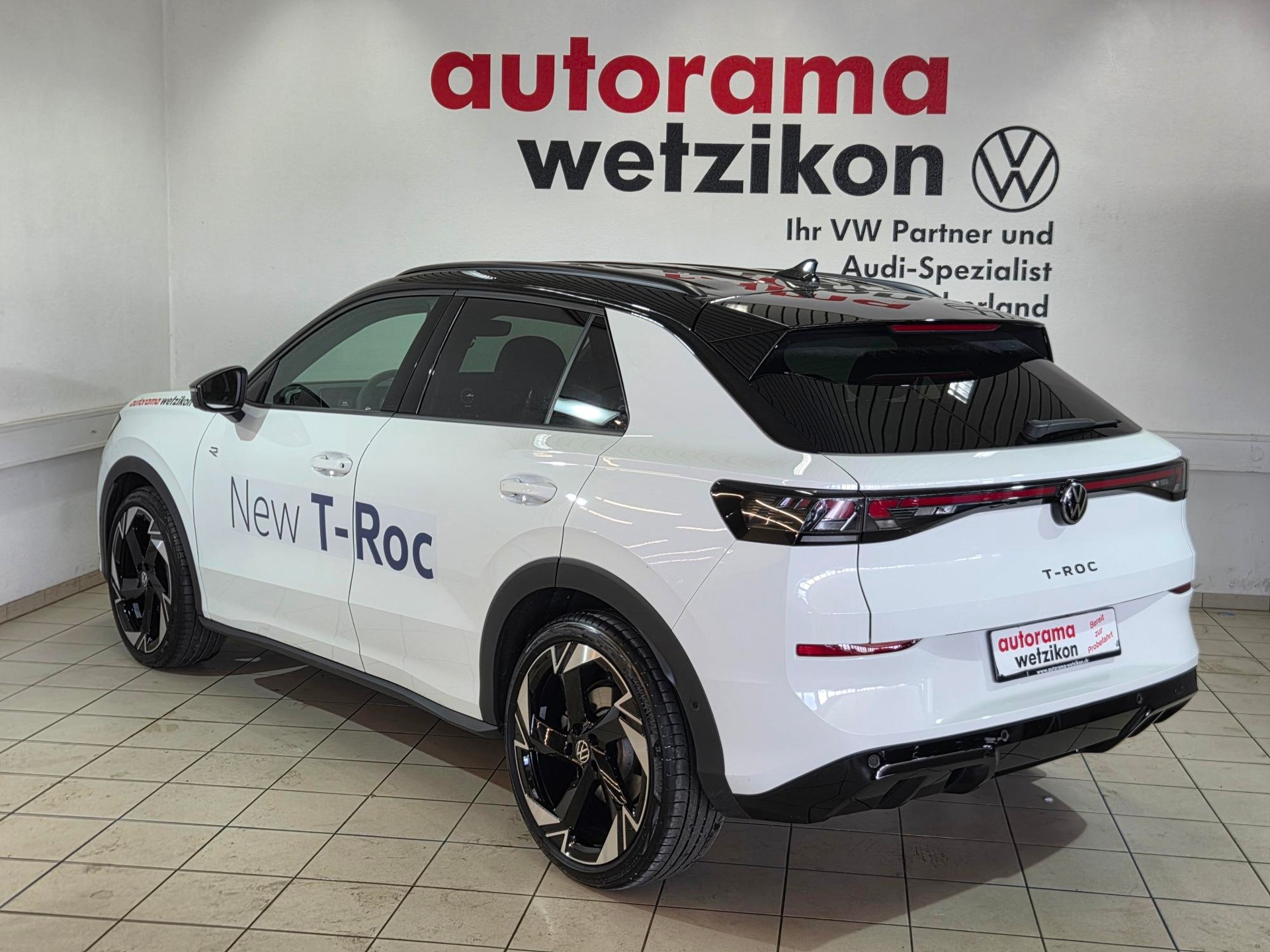 VW T-Roc 1.5 eTSI mHEV R-Line DSG-image-2