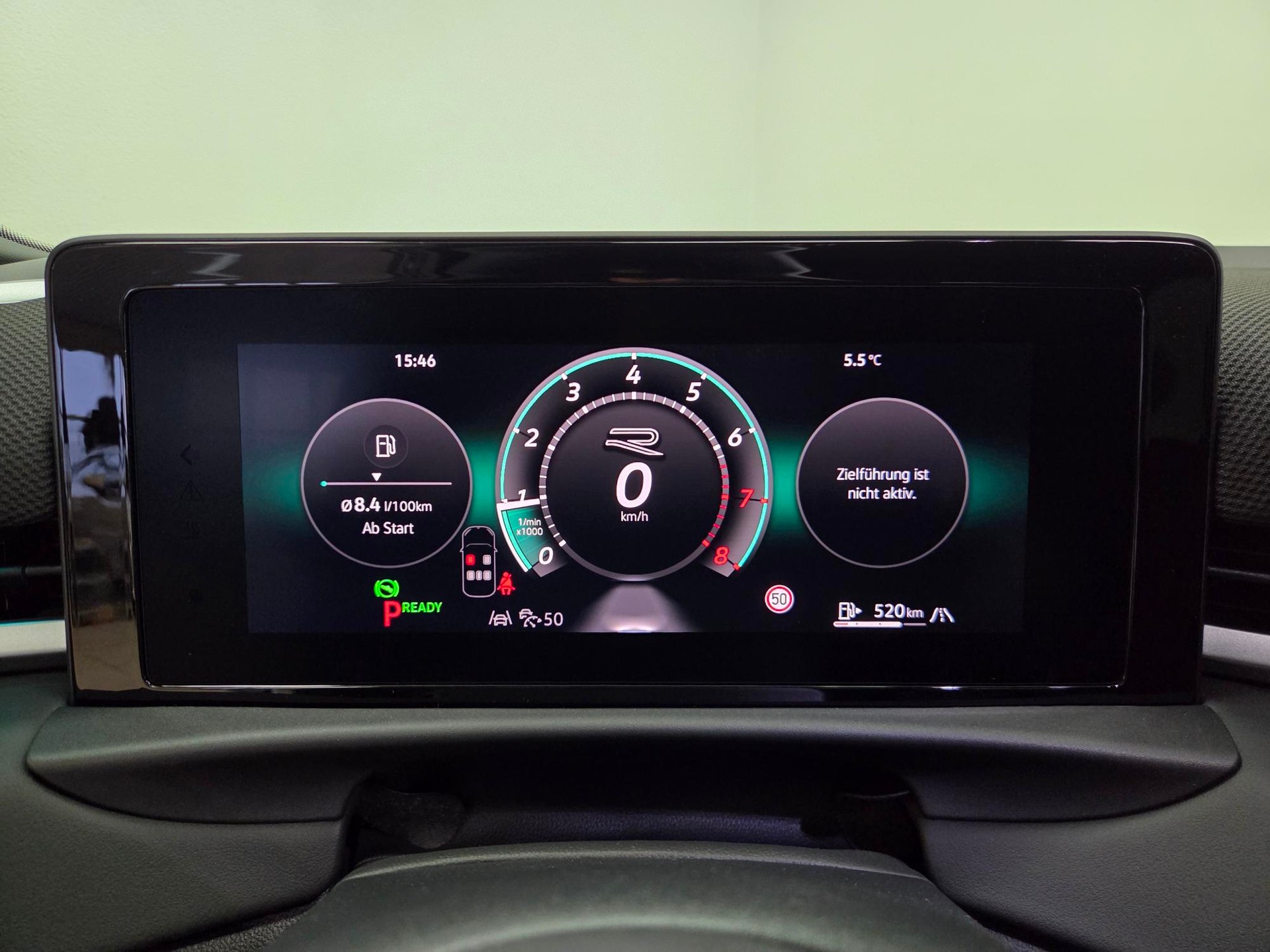 VW T-Roc 1.5 eTSI mHEV R-Line DSG-image-11