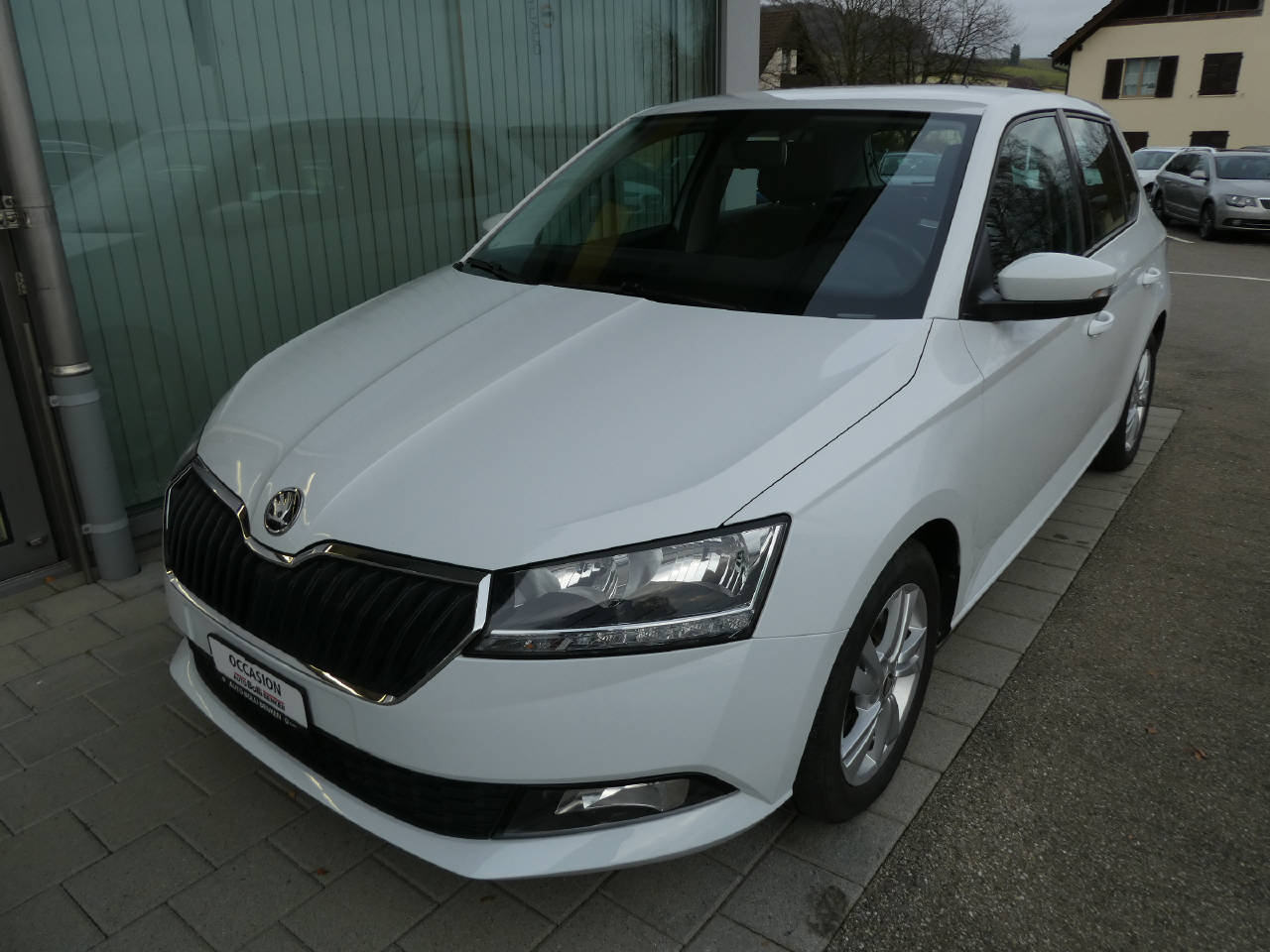 SKODA Fabia 1.0 TSI Ambition DSG-image-1