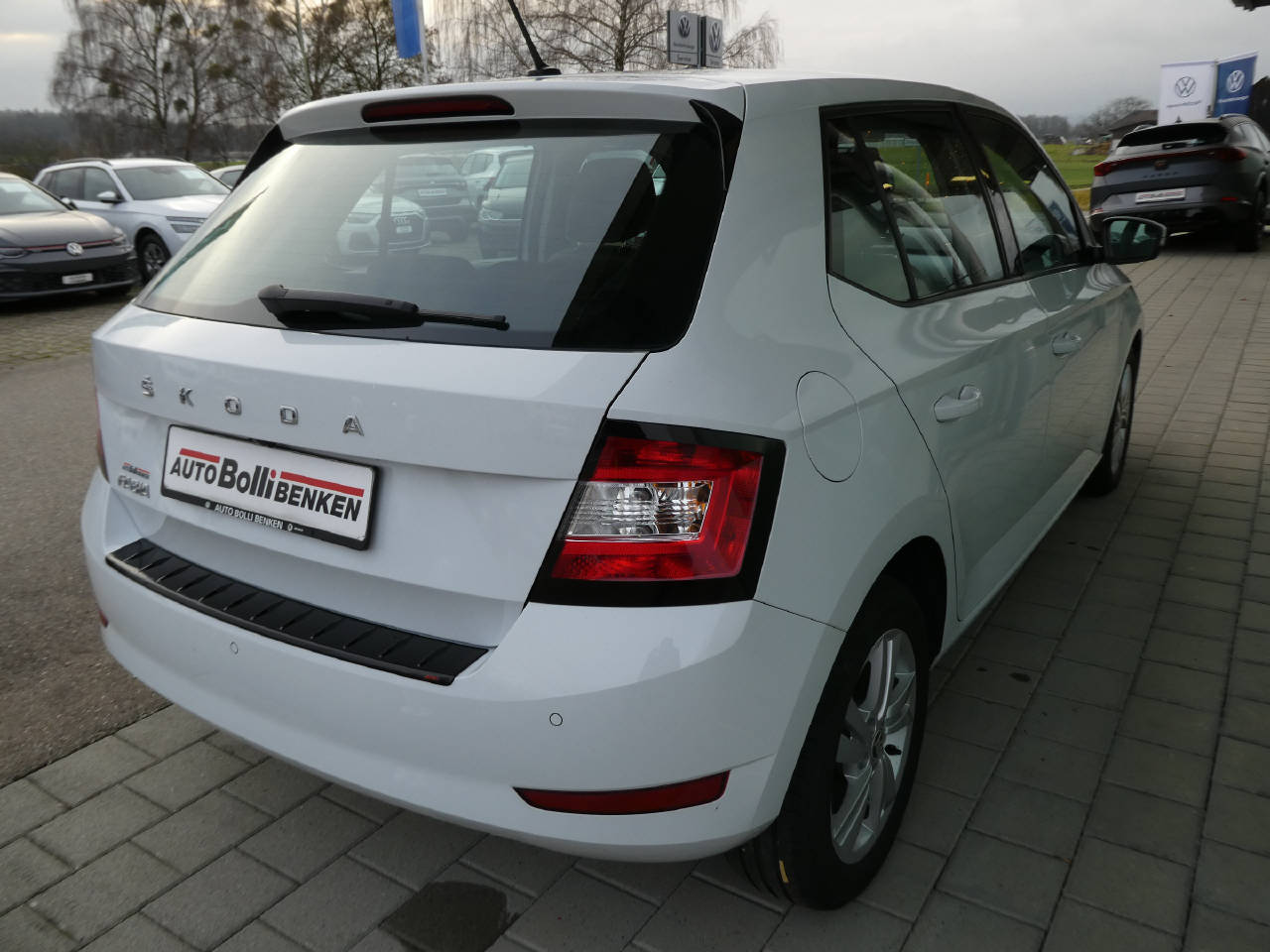 SKODA Fabia 1.0 TSI Ambition DSG-image-4