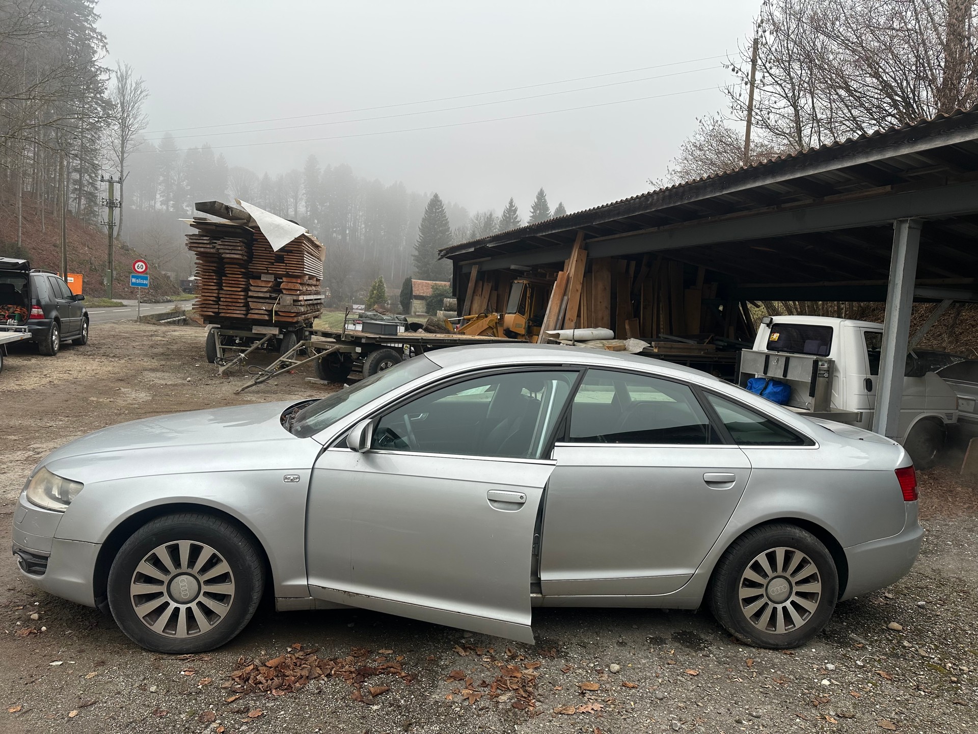 AUDI A6 Limousine 3.2 V6 FSI quattro-image-6