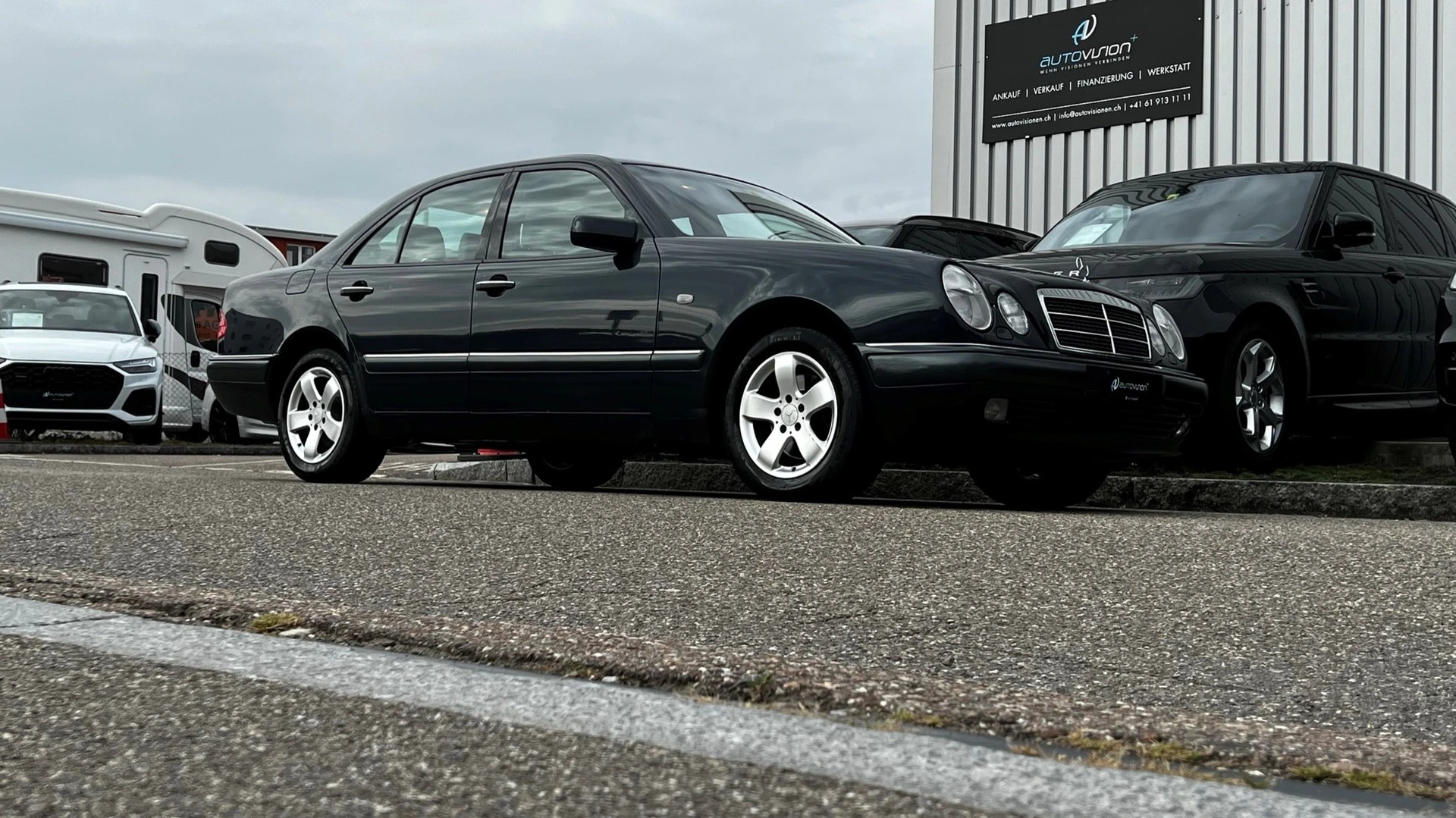 MERCEDES-BENZ E 280 ELÉGANCE 4-MATIC AUTOMATIC l 204 PS-image-11