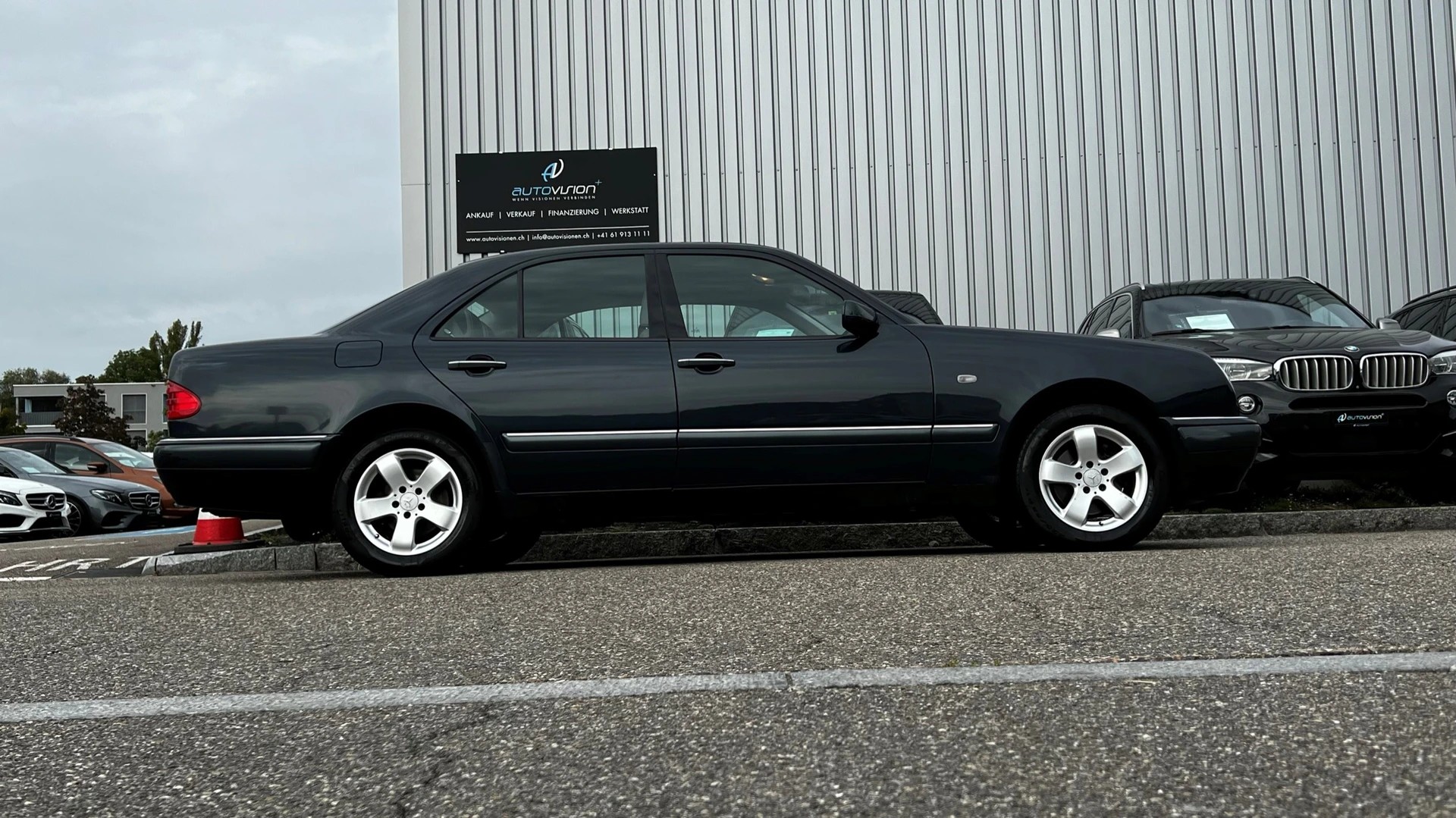 MERCEDES-BENZ E 280 ELÉGANCE 4-MATIC AUTOMATIC l 204 PS-image-0