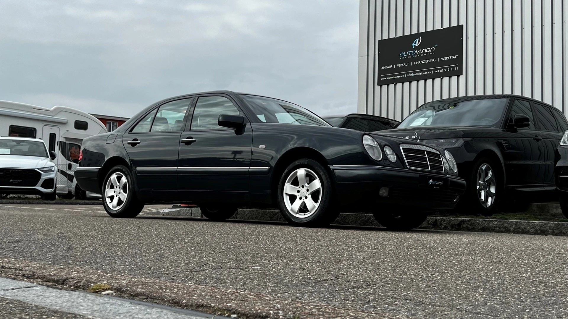 MERCEDES-BENZ E 280 ELÉGANCE 4-MATIC AUTOMATIC l 204 PS-image-9
