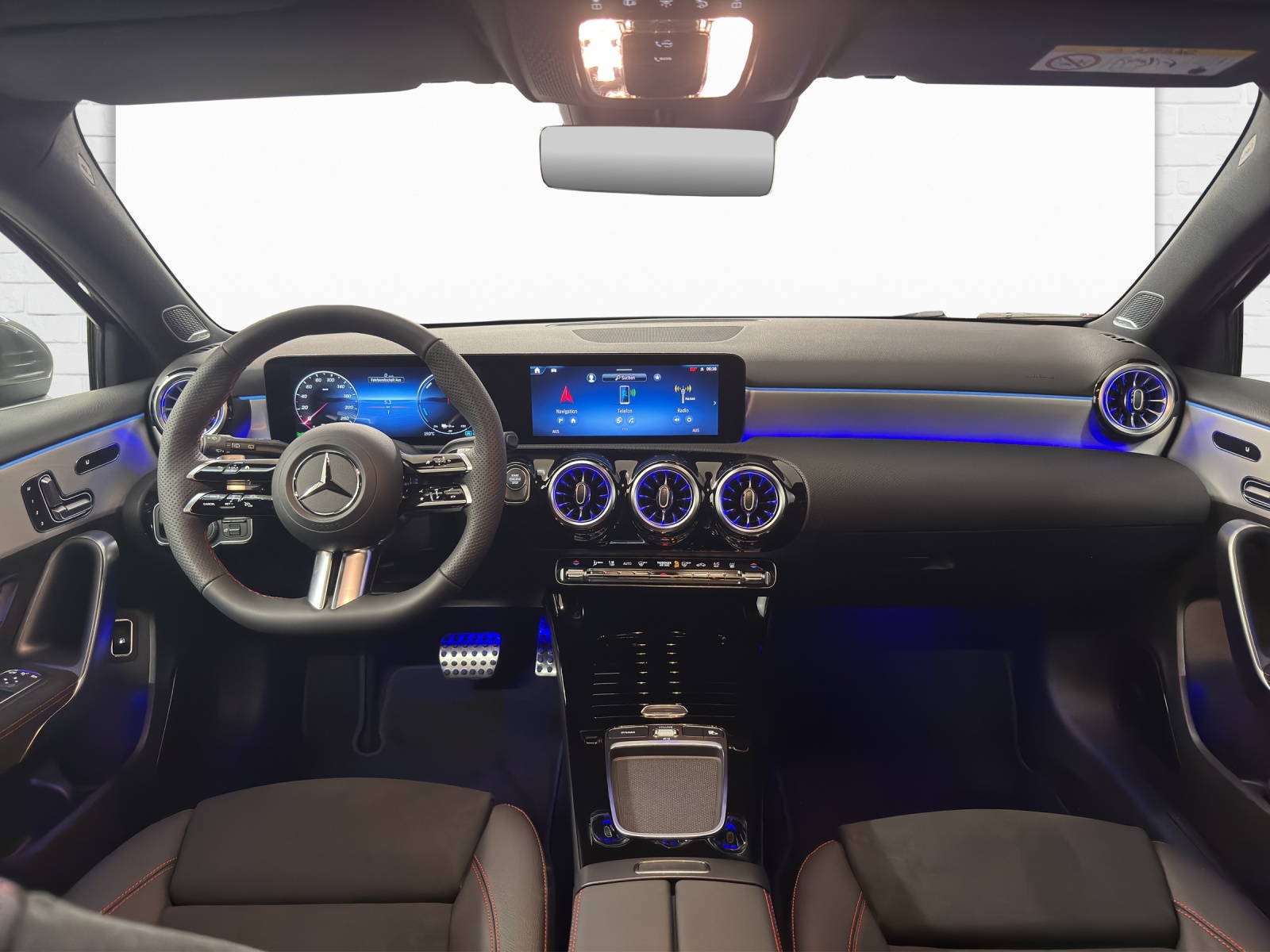MERCEDES-BENZ A 250 e AMG Line EQ Star-image-7