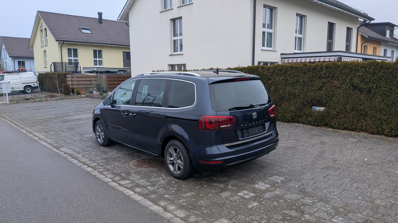 SEAT Alhambra 1.4 TSI Style Advanced DSG-image-1