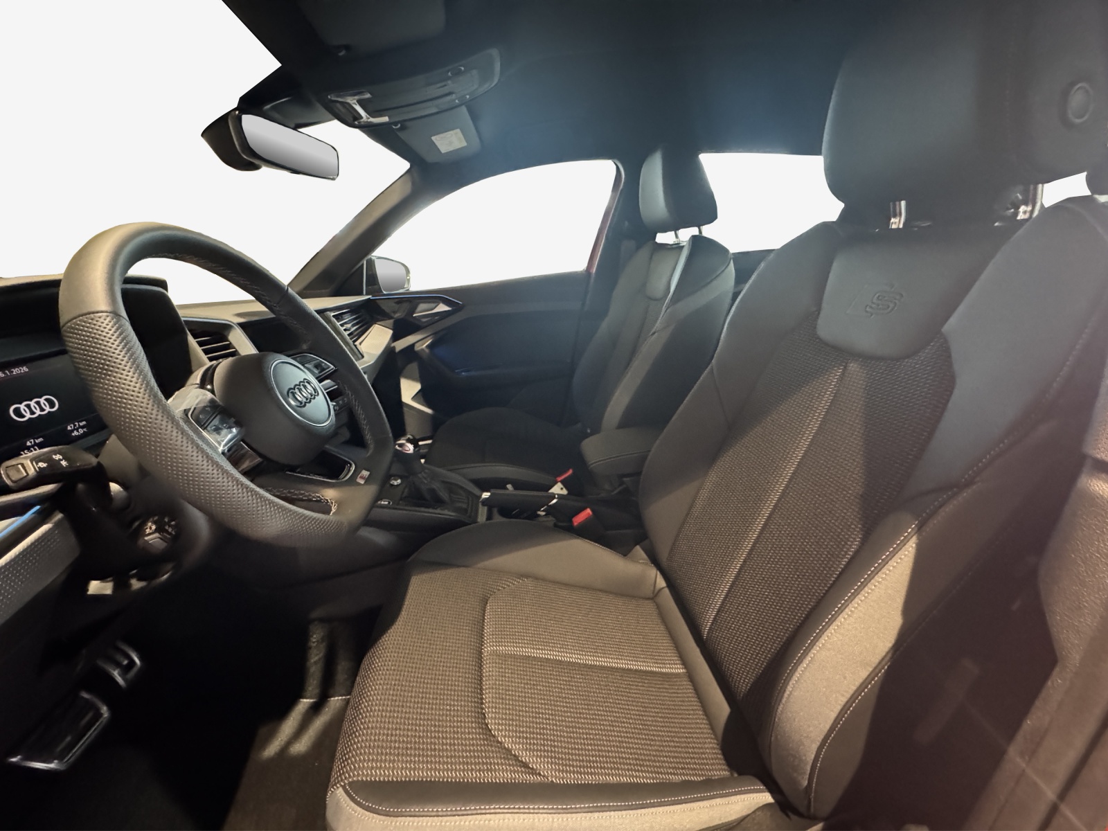 AUDI A1 Sportback 30 TFSI S Line Attraction S-tronic-image-7