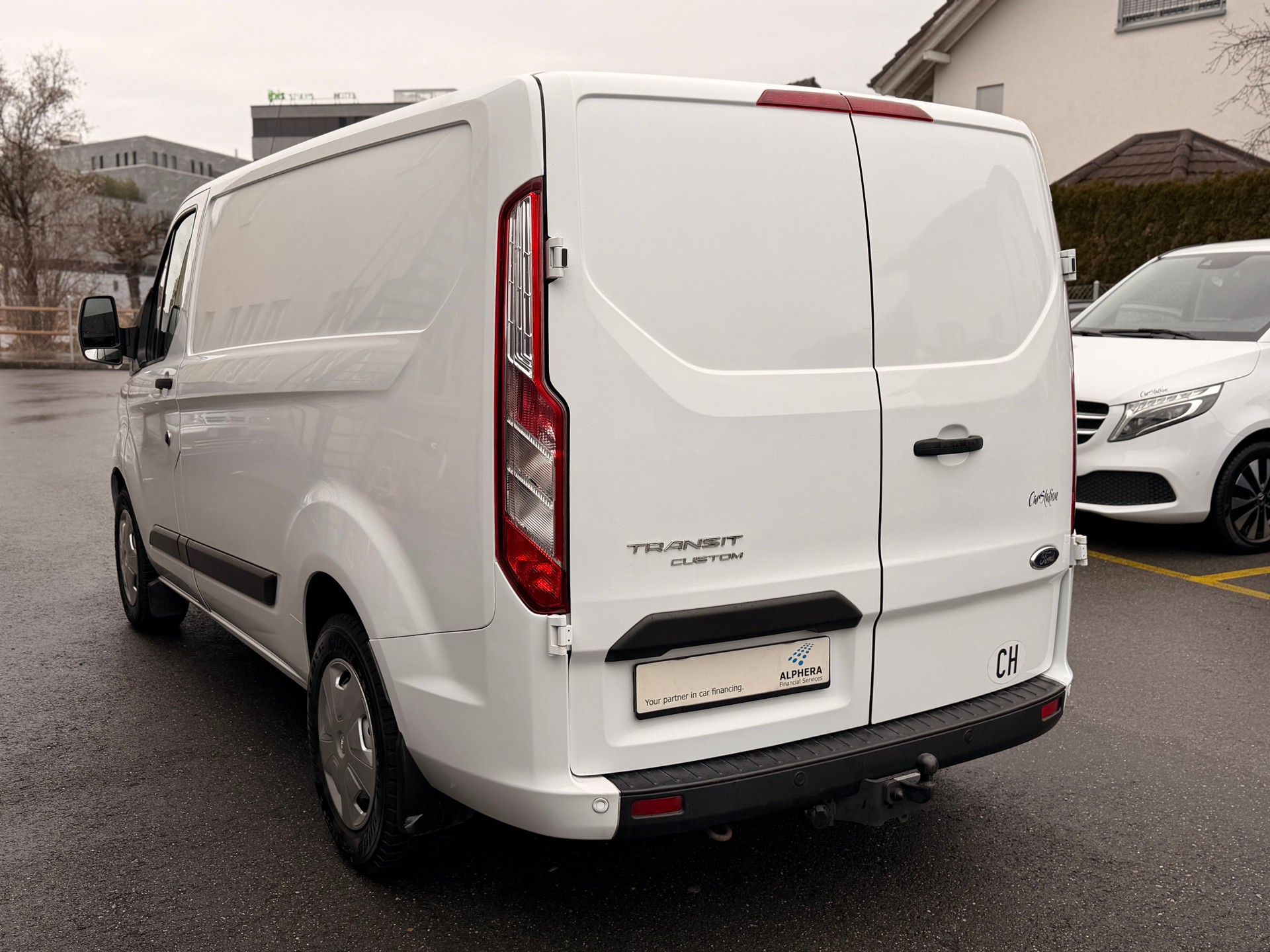 FORD Transit Custom Van 280 L1H1Trend-image-2