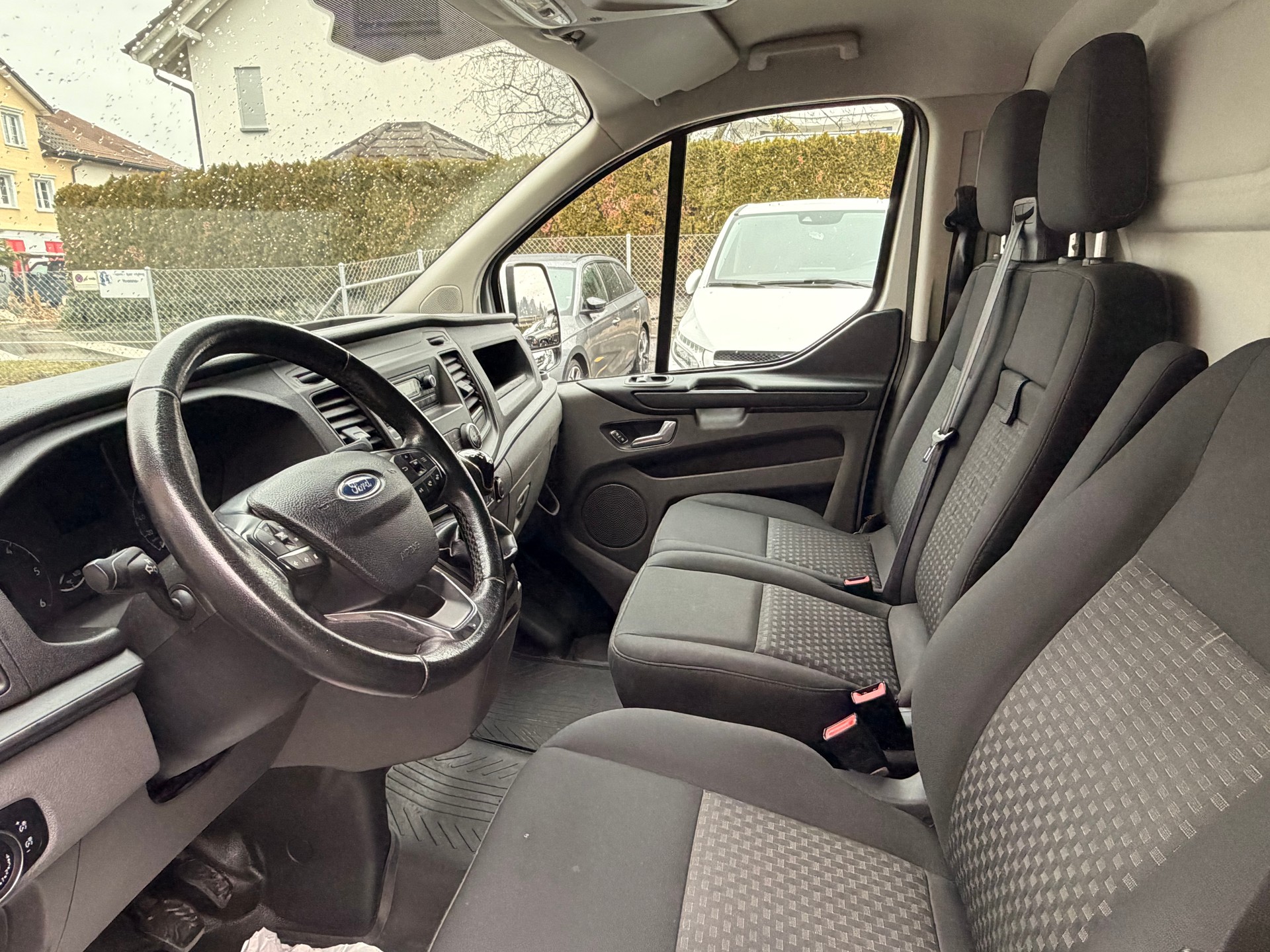 FORD Transit Custom Van 280 L1H1Trend-image-11