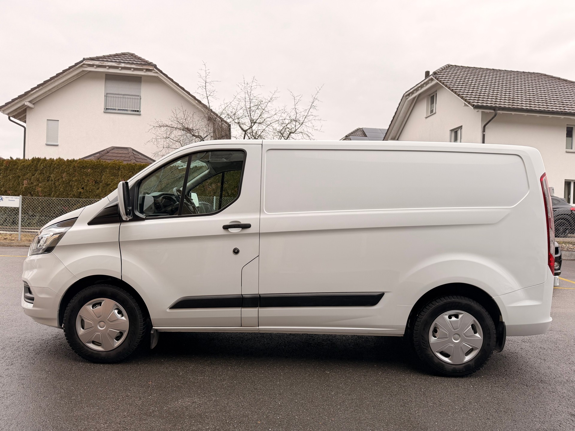 FORD Transit Custom Van 280 L1H1Trend-image-1