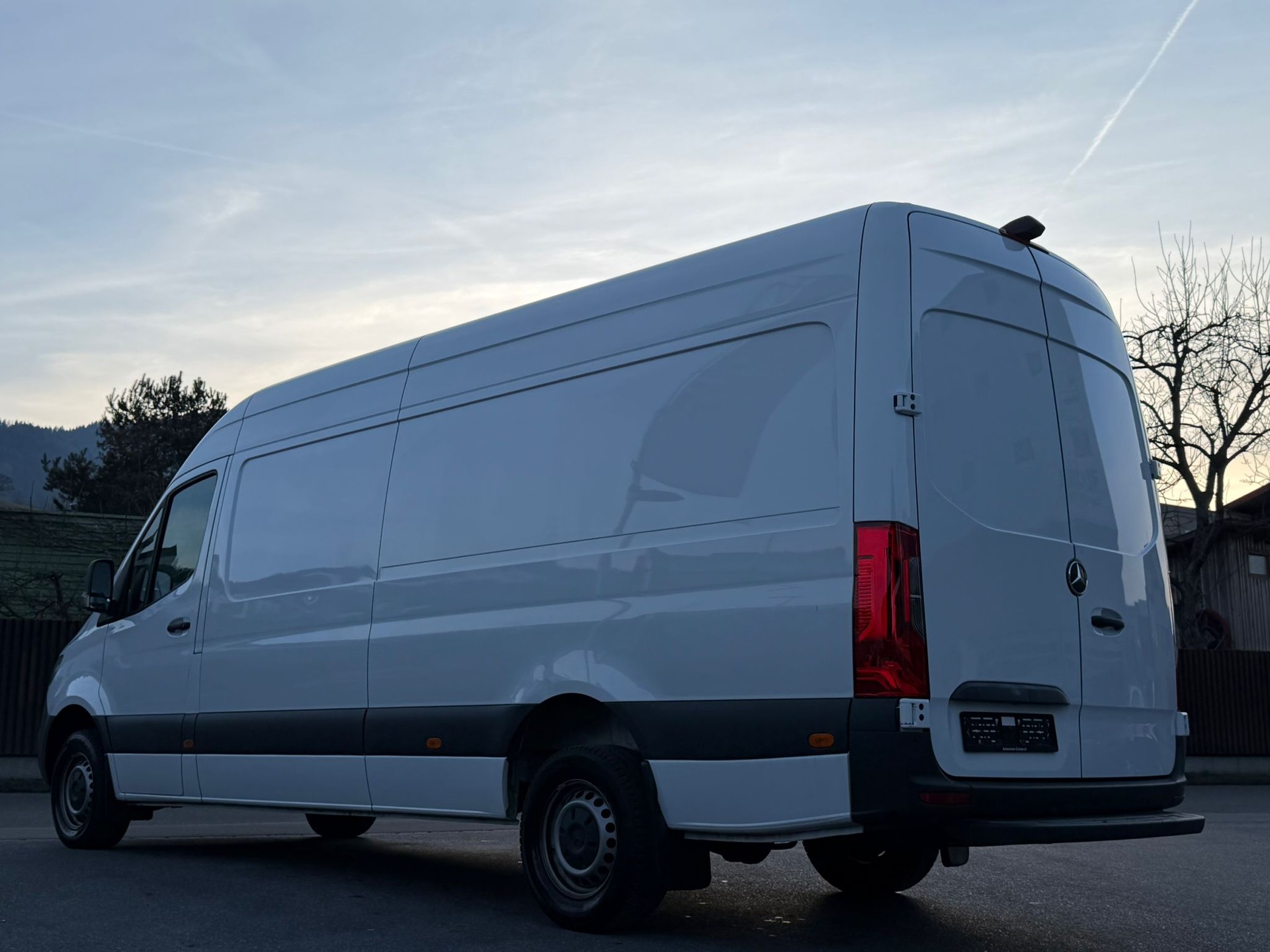 MERCEDES-BENZ Sprinter 317 CDI Lang+ 3 PLÄTZER + RÜCKFAHRKAMERA + MSI PLUS GRATISSERVICE BIS 140 000 KM INKLUSIVE VERSCHLEISSTEILE-image-3