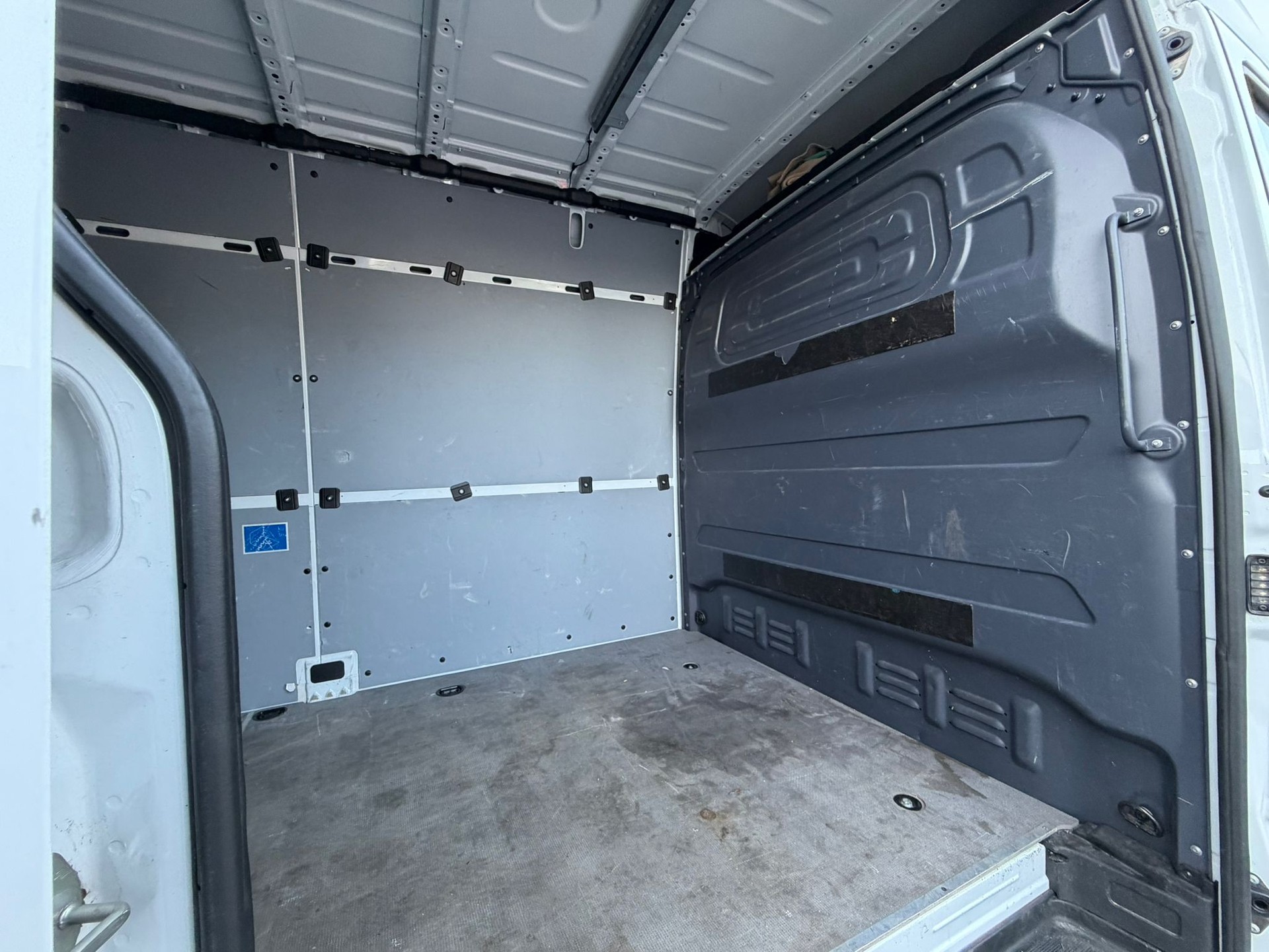 MERCEDES-BENZ Sprinter 317 CDI Lang+ 3 PLÄTZER + RÜCKFAHRKAMERA + MSI PLUS GRATISSERVICE BIS 140 000 KM INKLUSIVE VERSCHLEISSTEILE-image-11