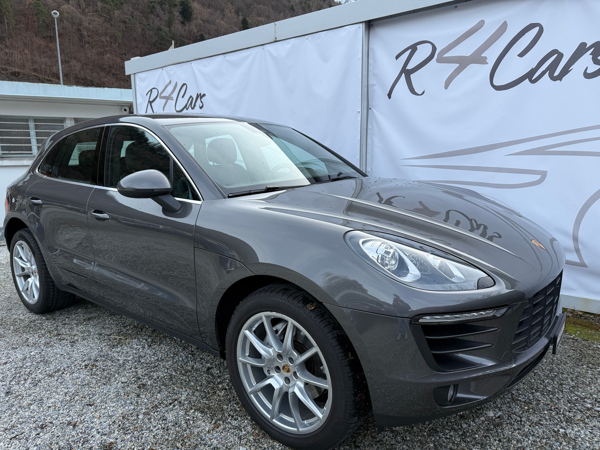 PORSCHE Macan S PDK-image-2